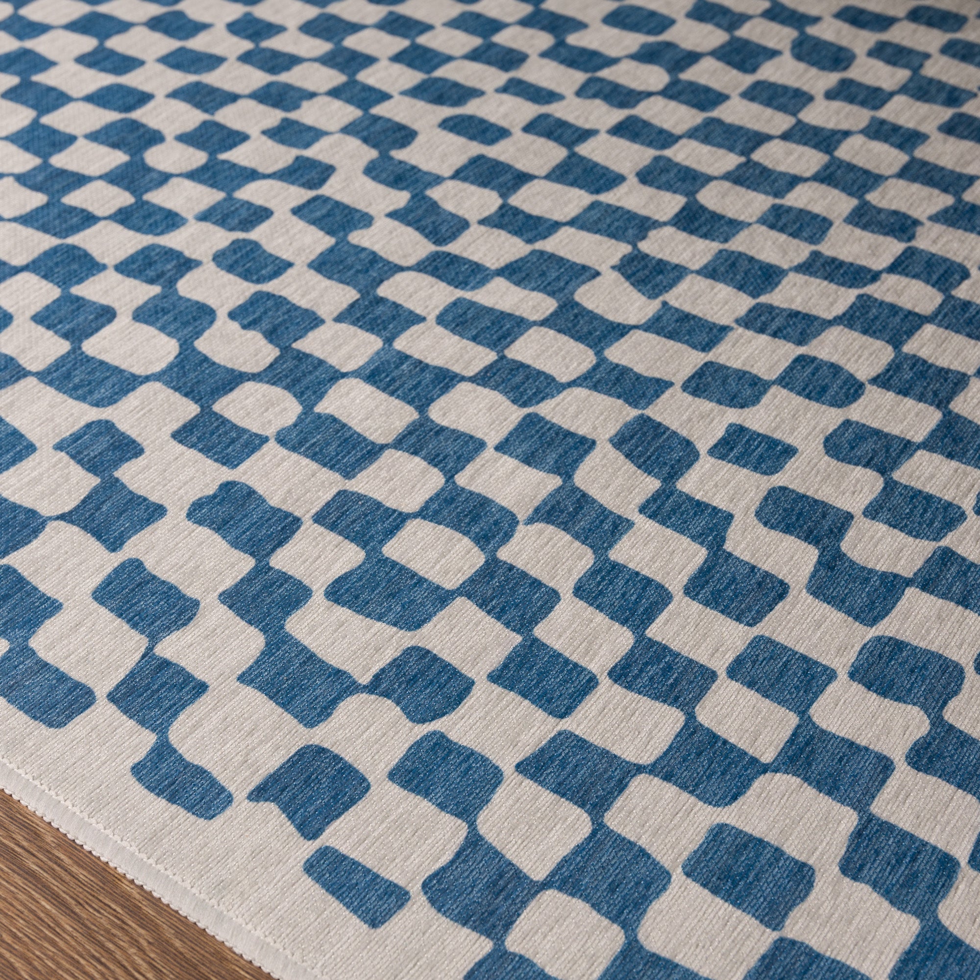Theo Modern Checkered Pattern Rug