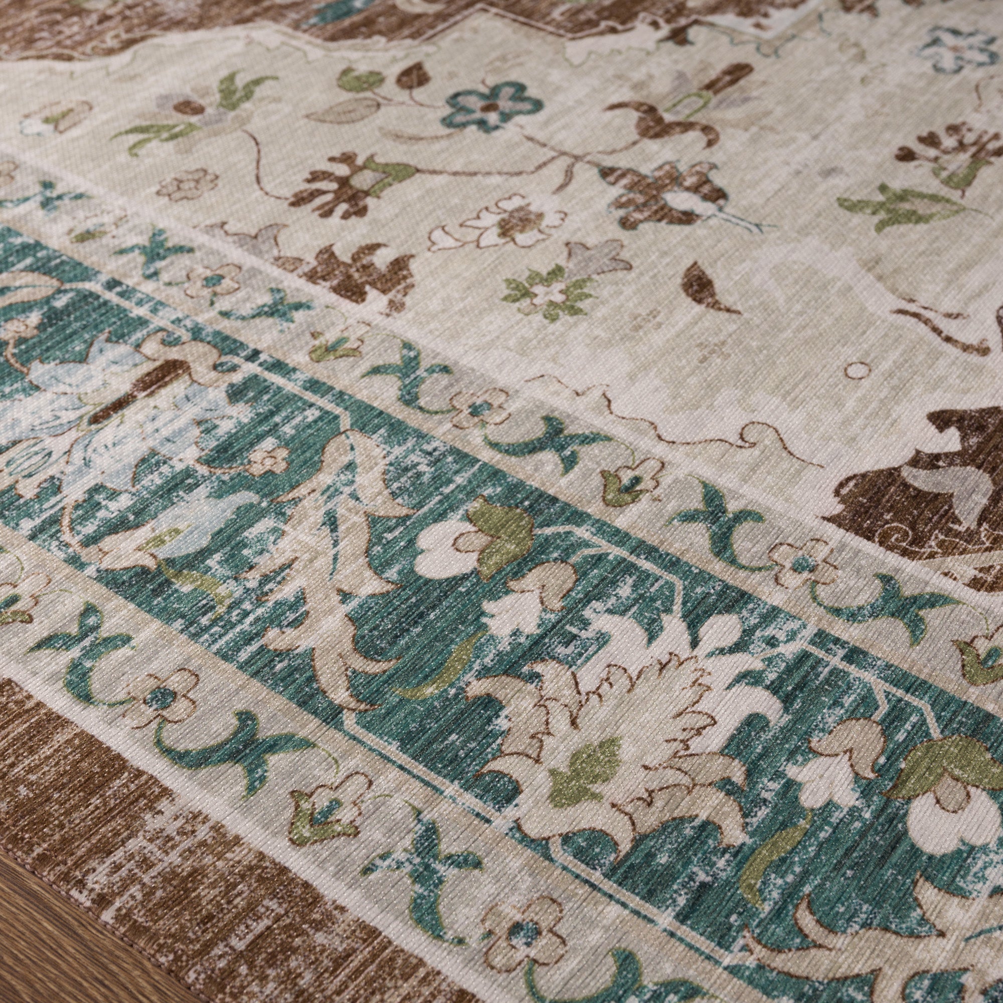 Nessa Персийски килим с медальон