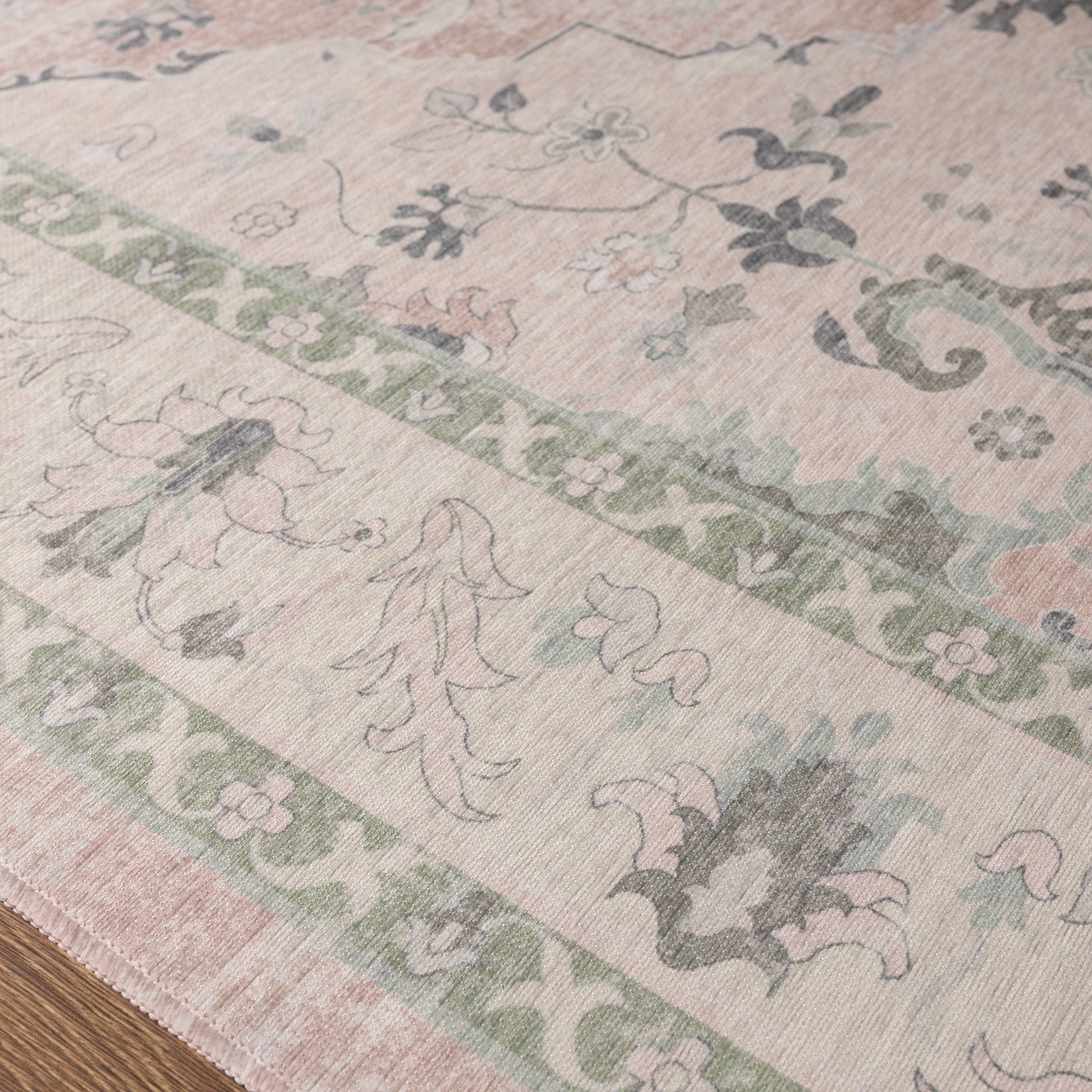 Nessa Персийски килим с медальон