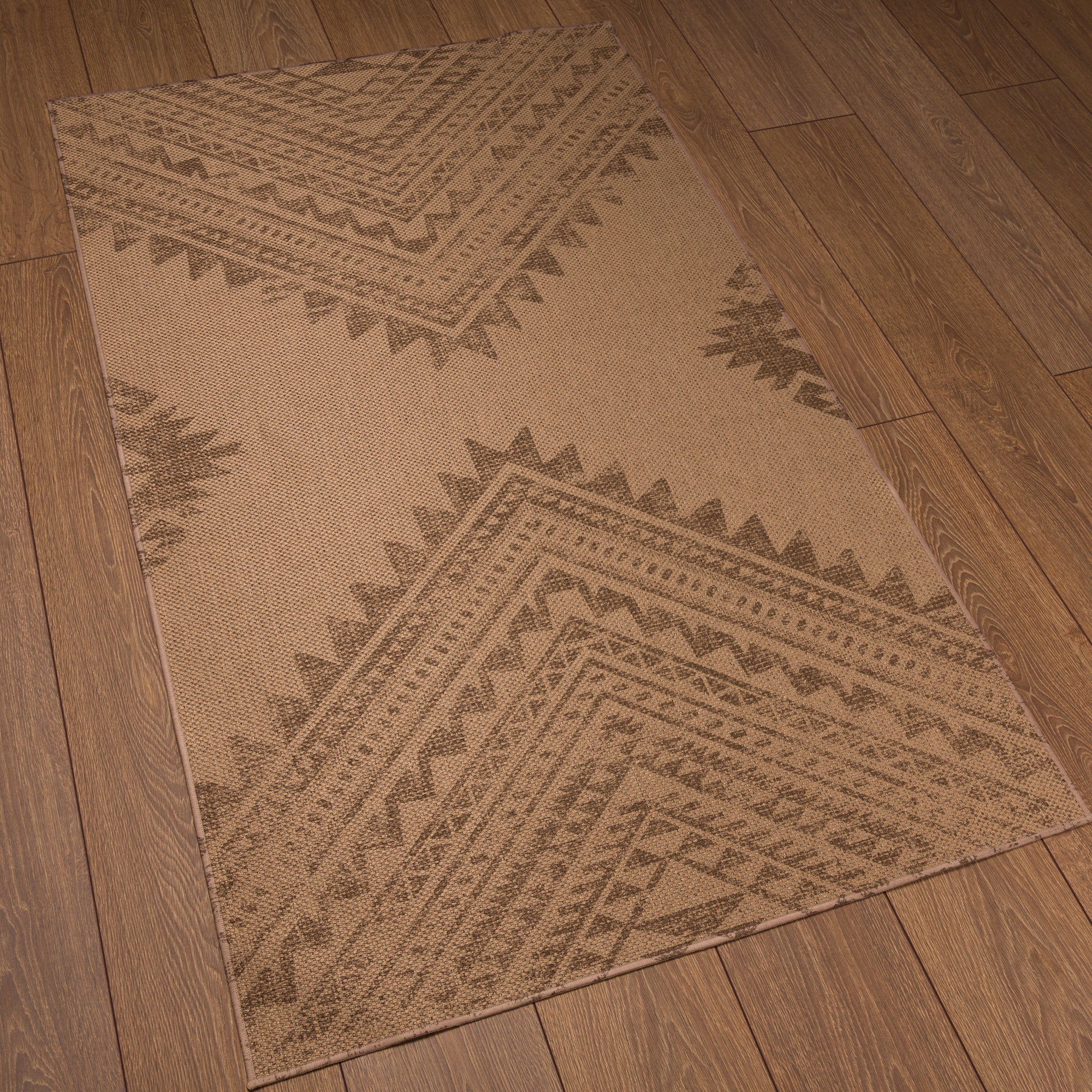 Laila Tribal Geometric Outdoor Rug – Brown