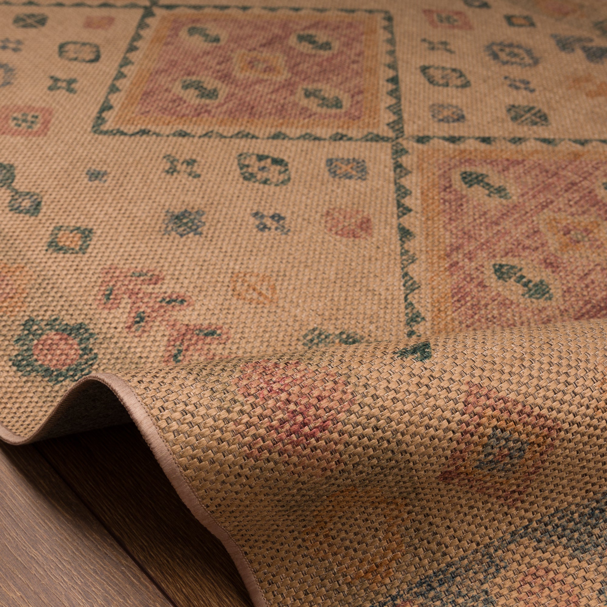 Mae Tribal Diamond Outdoor Rug – Multicolor