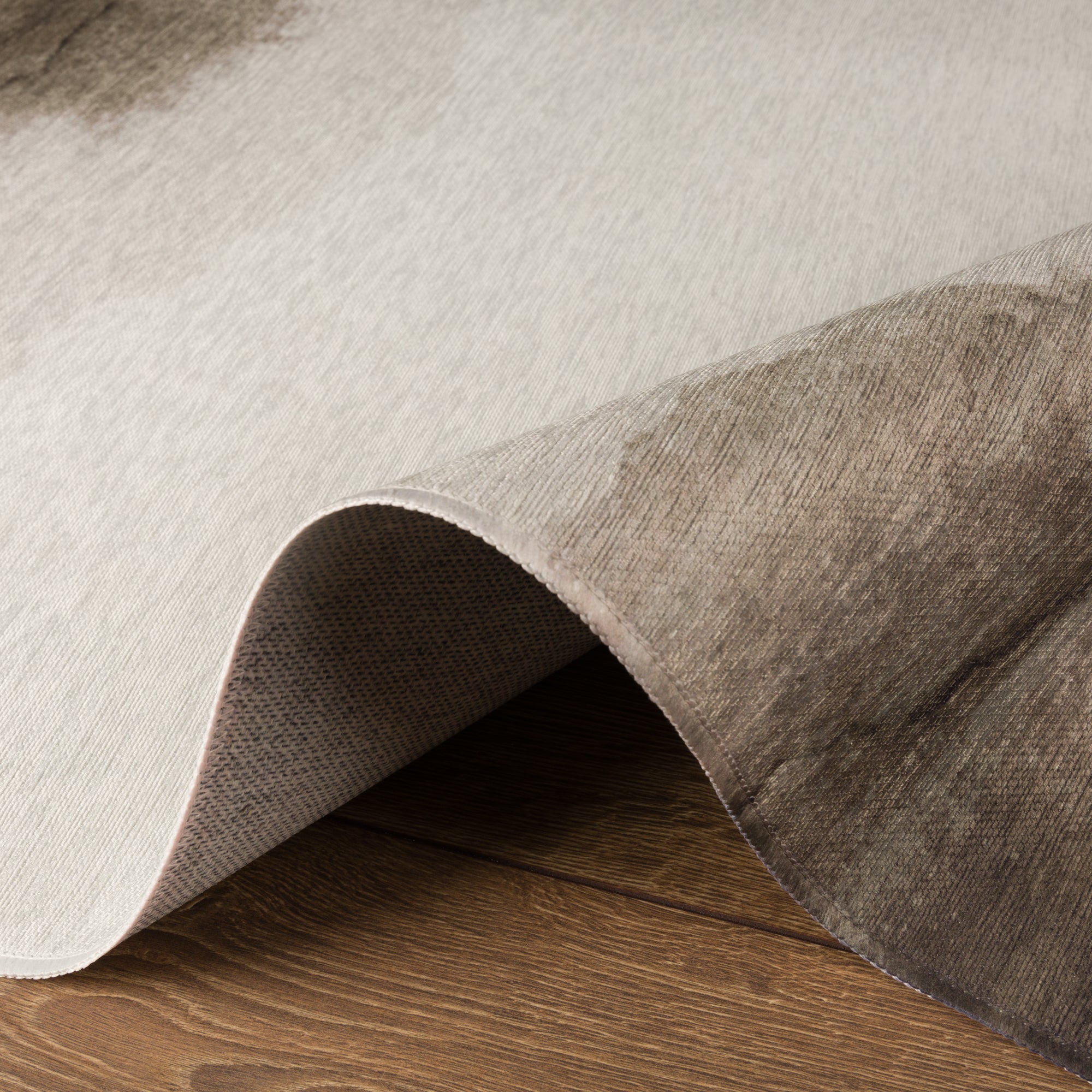 Sade Modern Watercolor Rug