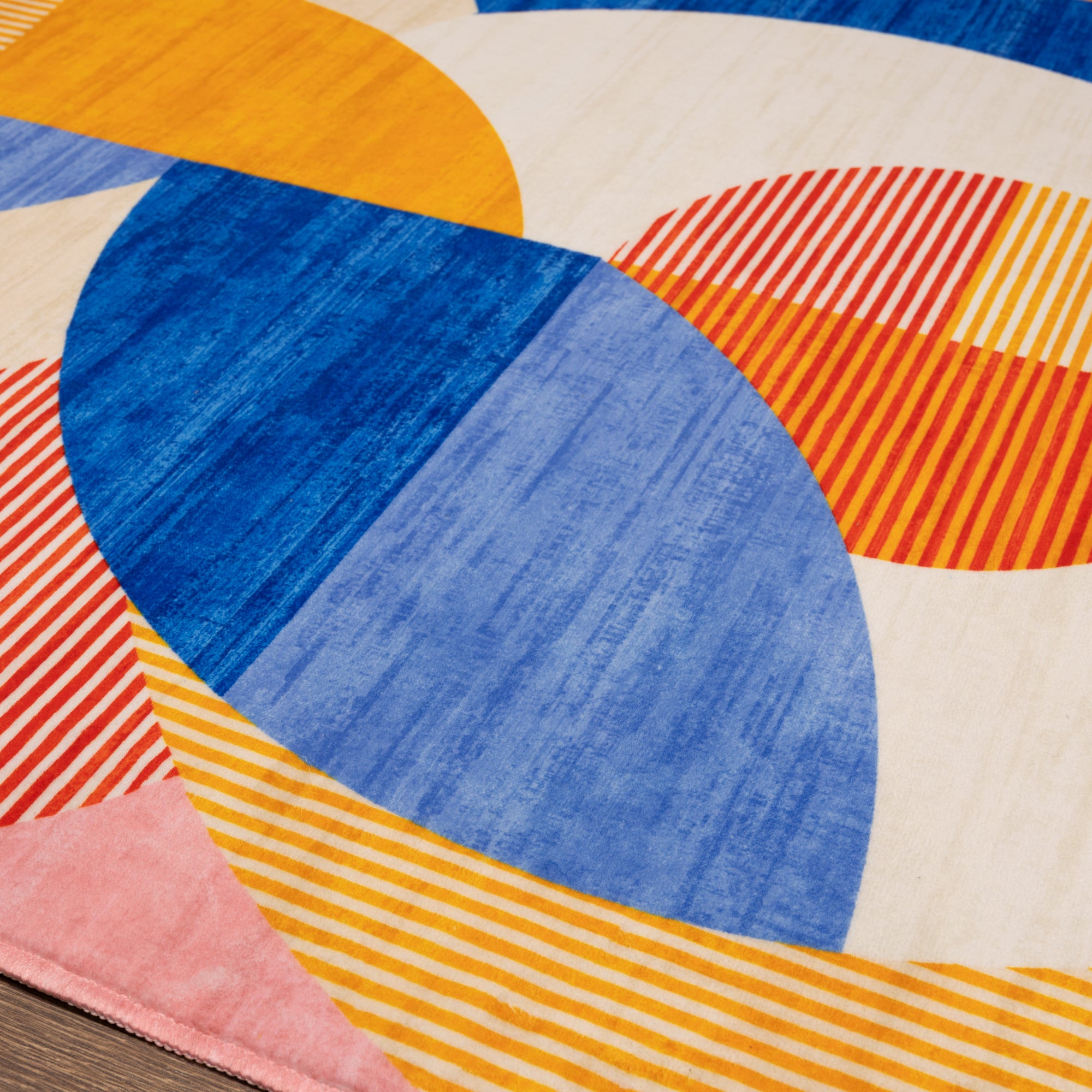 Iver Abstract Geometric Rug