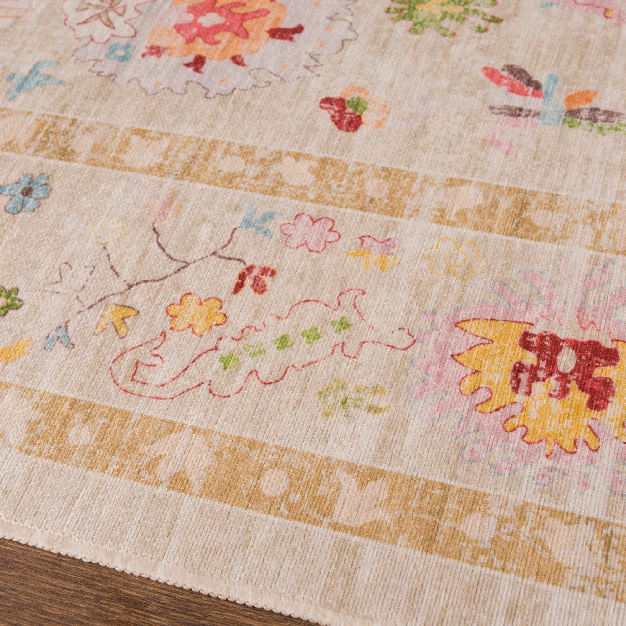 Vivienne Флорален орнаментален килим