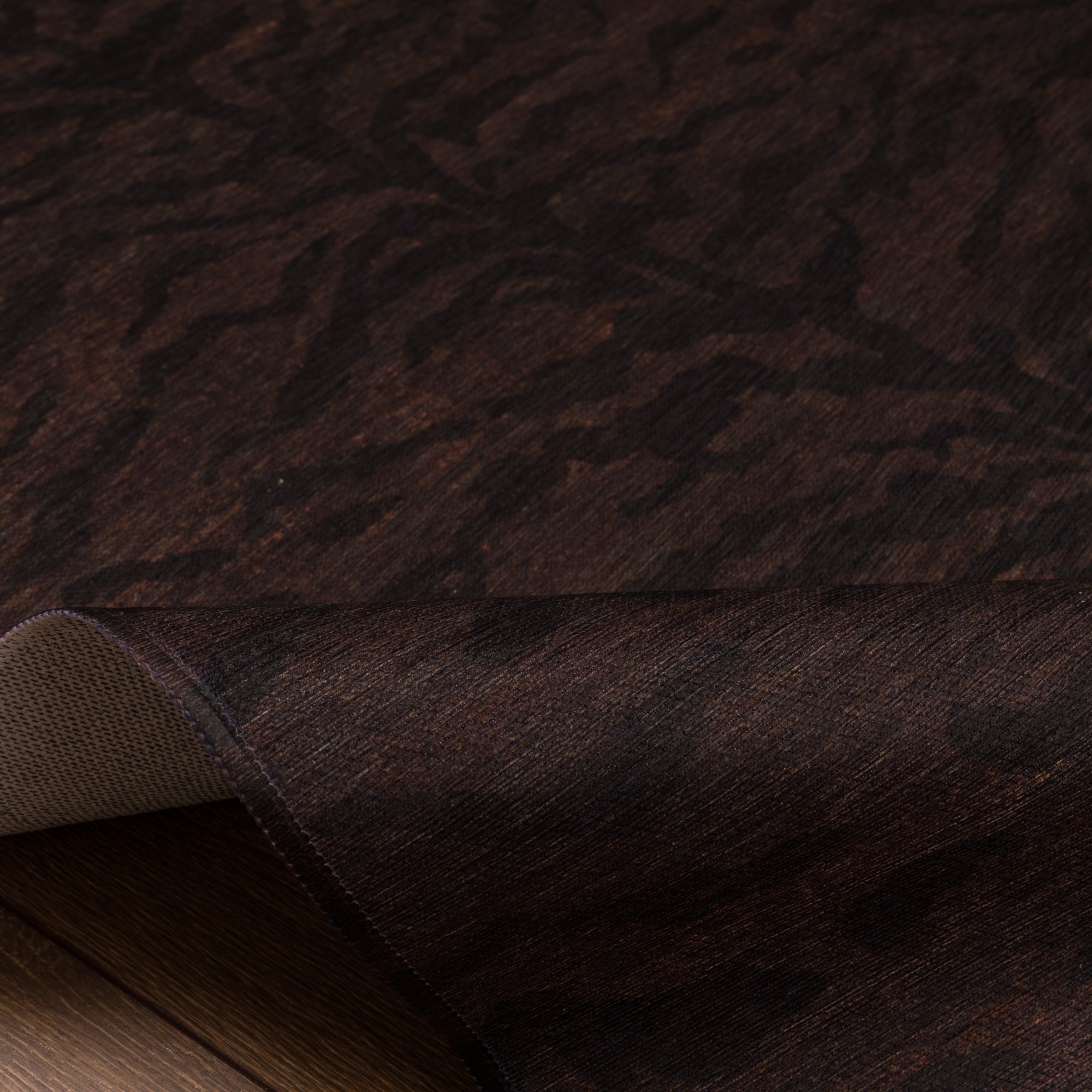 Ines Moderný koberec s potlačou tigra