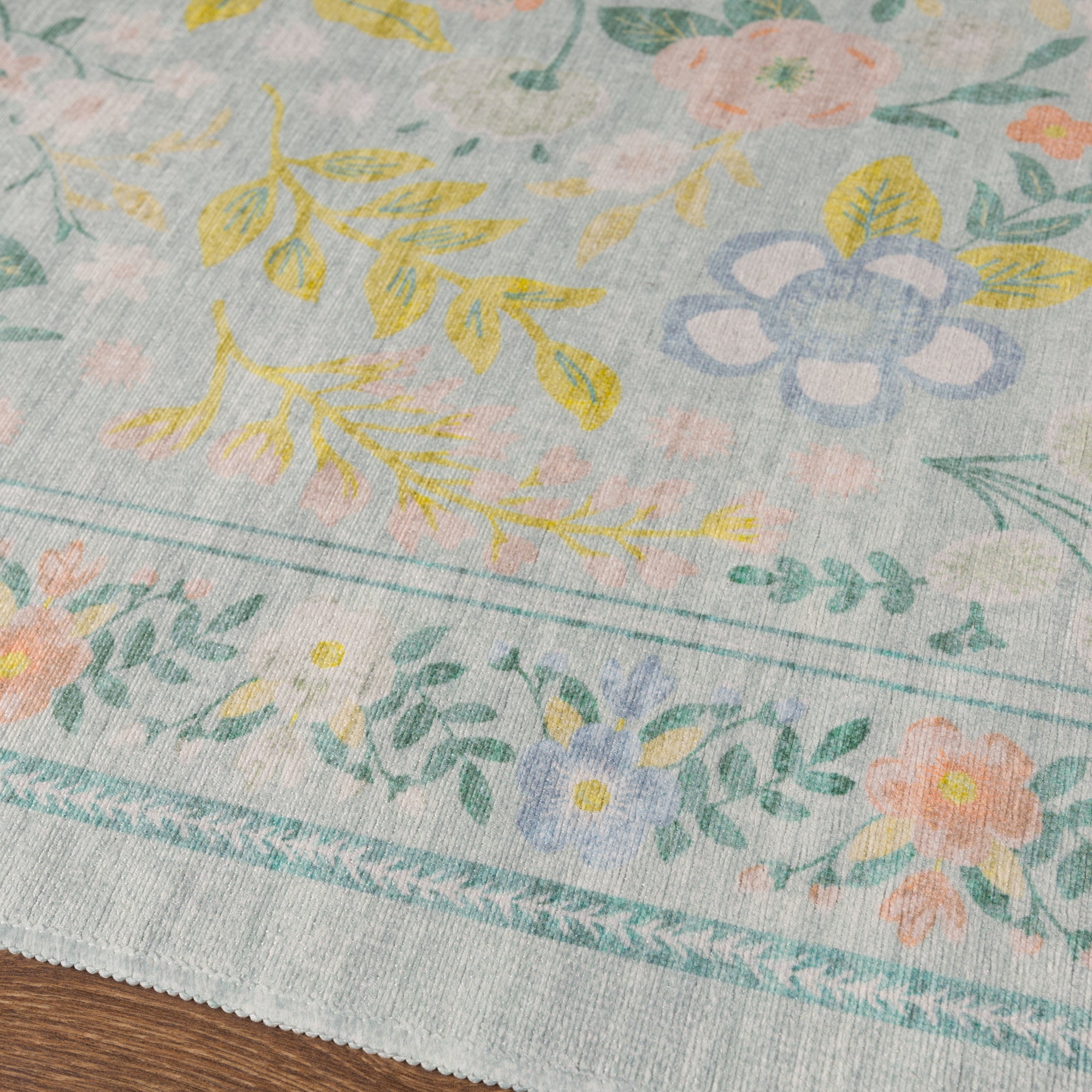 Cecilia Флорални реколта килим