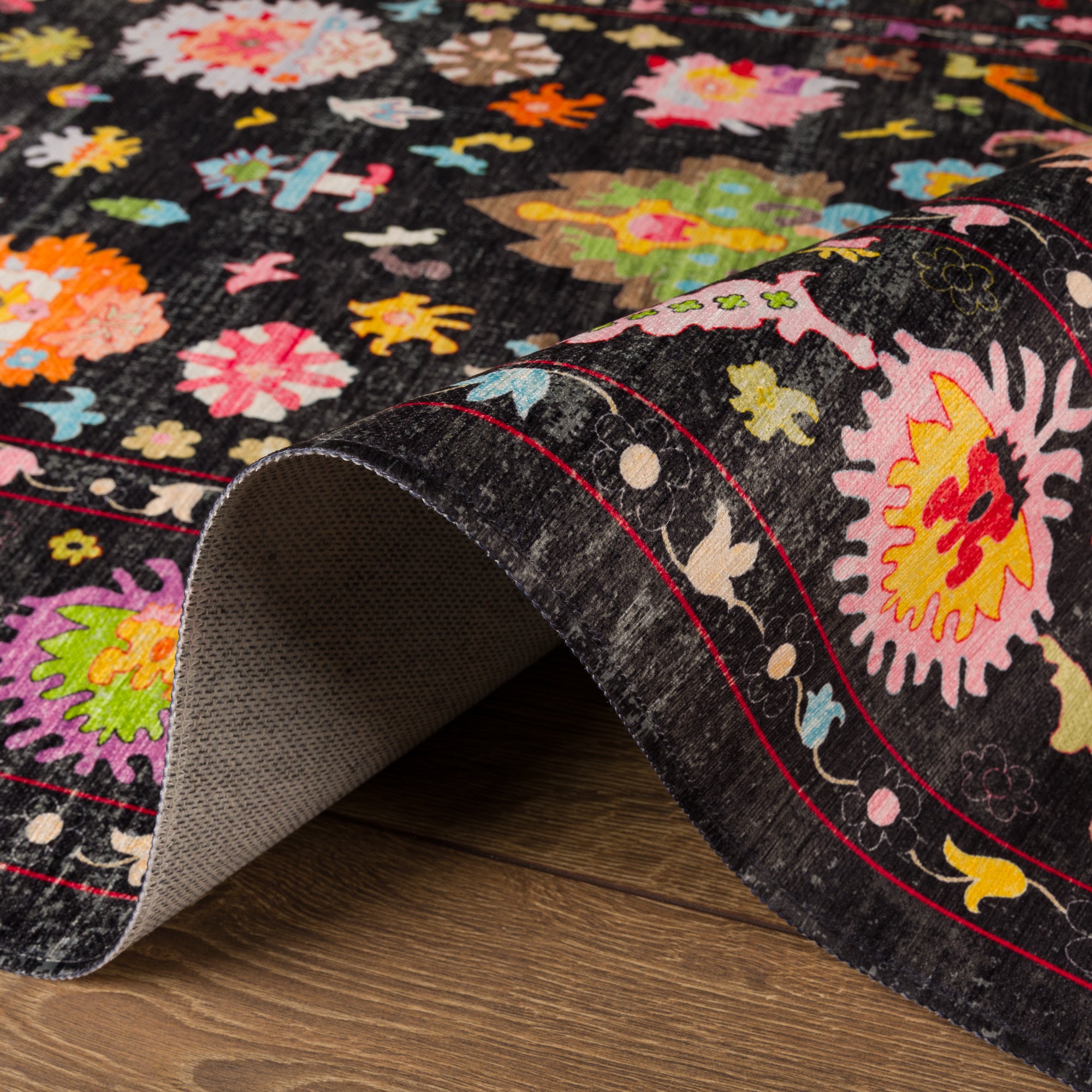 Vivienne Флорален орнаментален килим