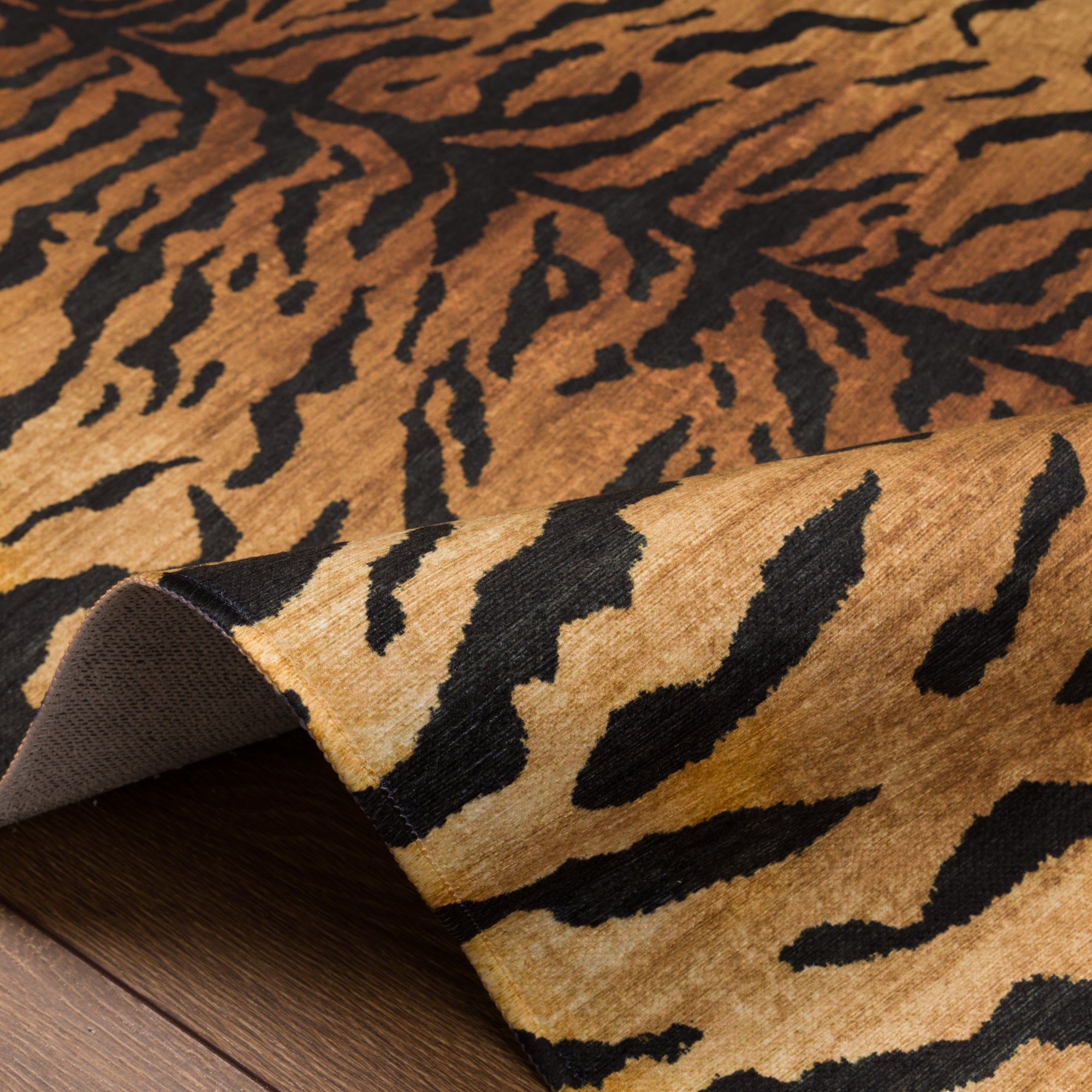 Ines Modern Tiger Print Rug
