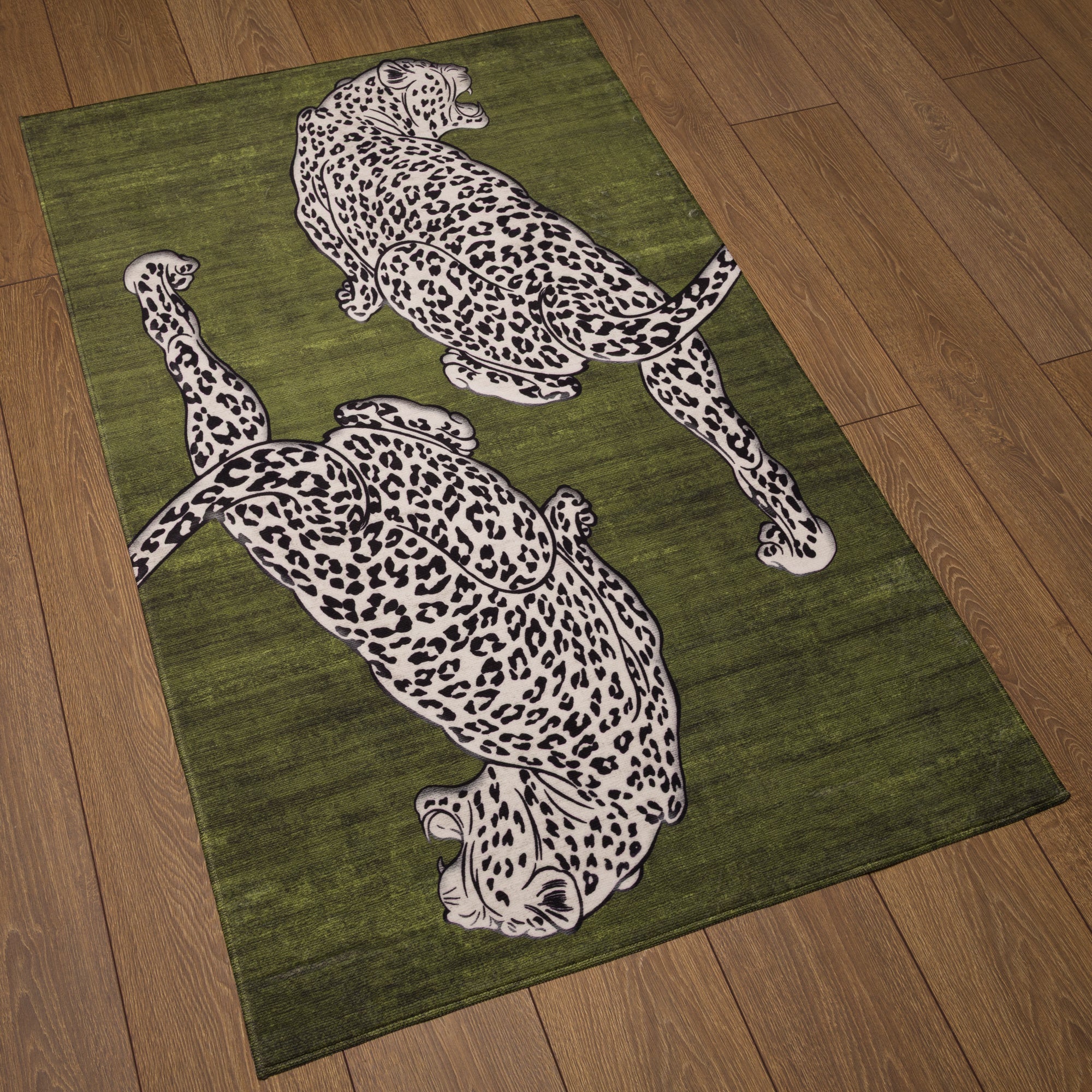 Cyrus Bold Leopard Print Rug