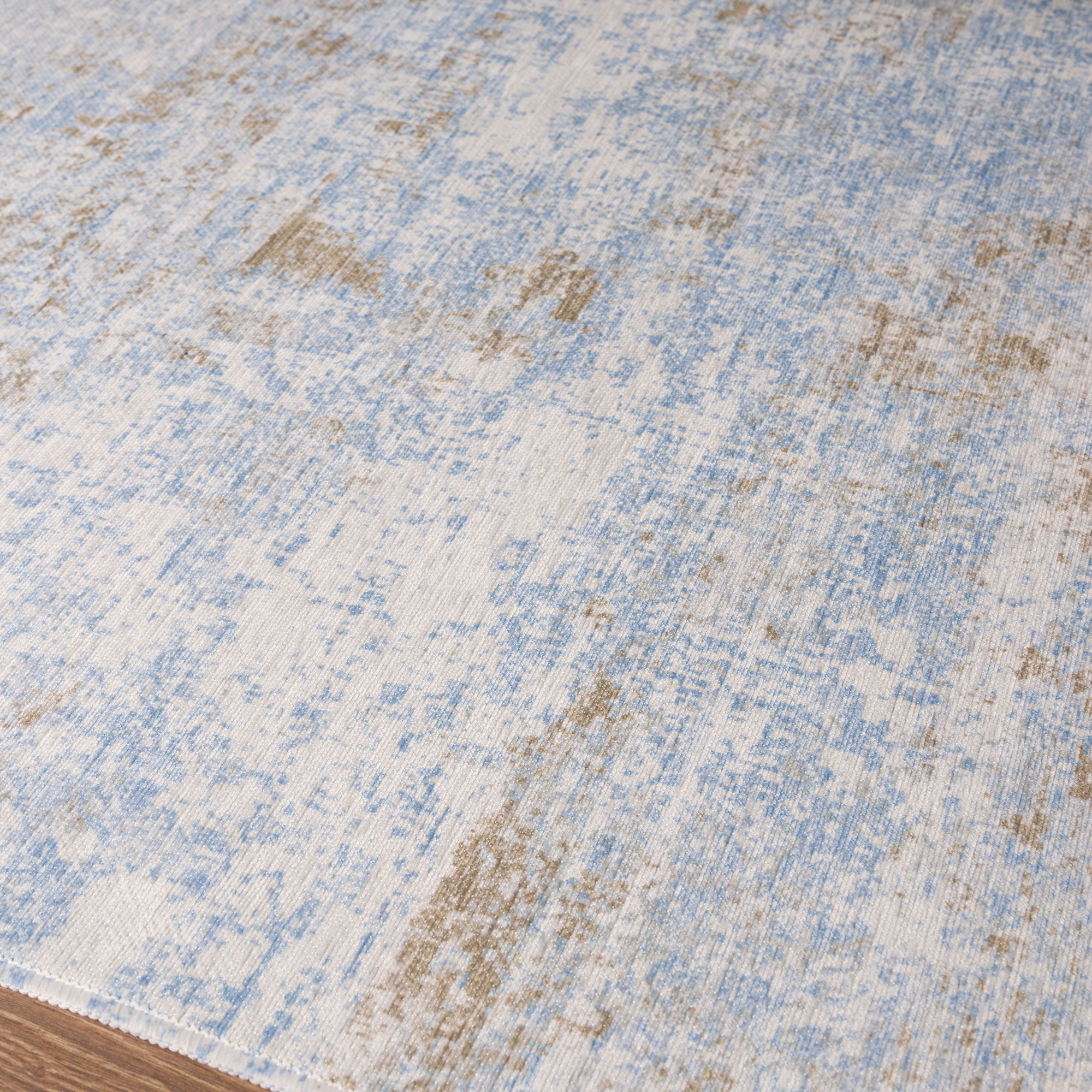 ILA Modern Distressed Rug
