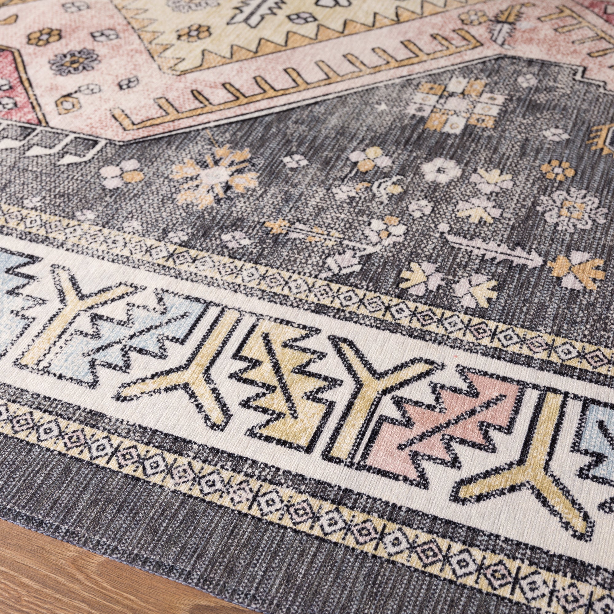 Isla Ornamental Medallion Rug