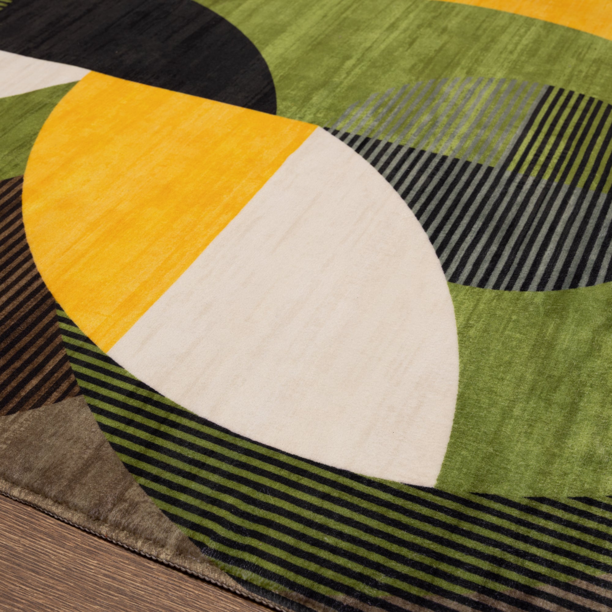 Iver Abstract Geometric Rug