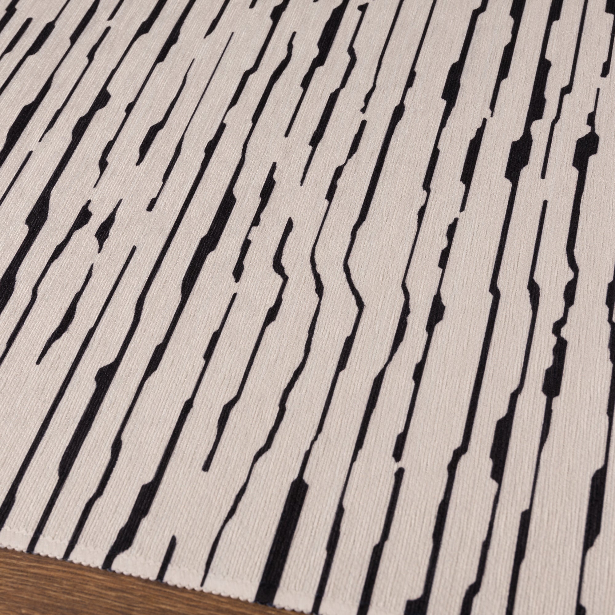 Zain Horizontal Abstract Rug