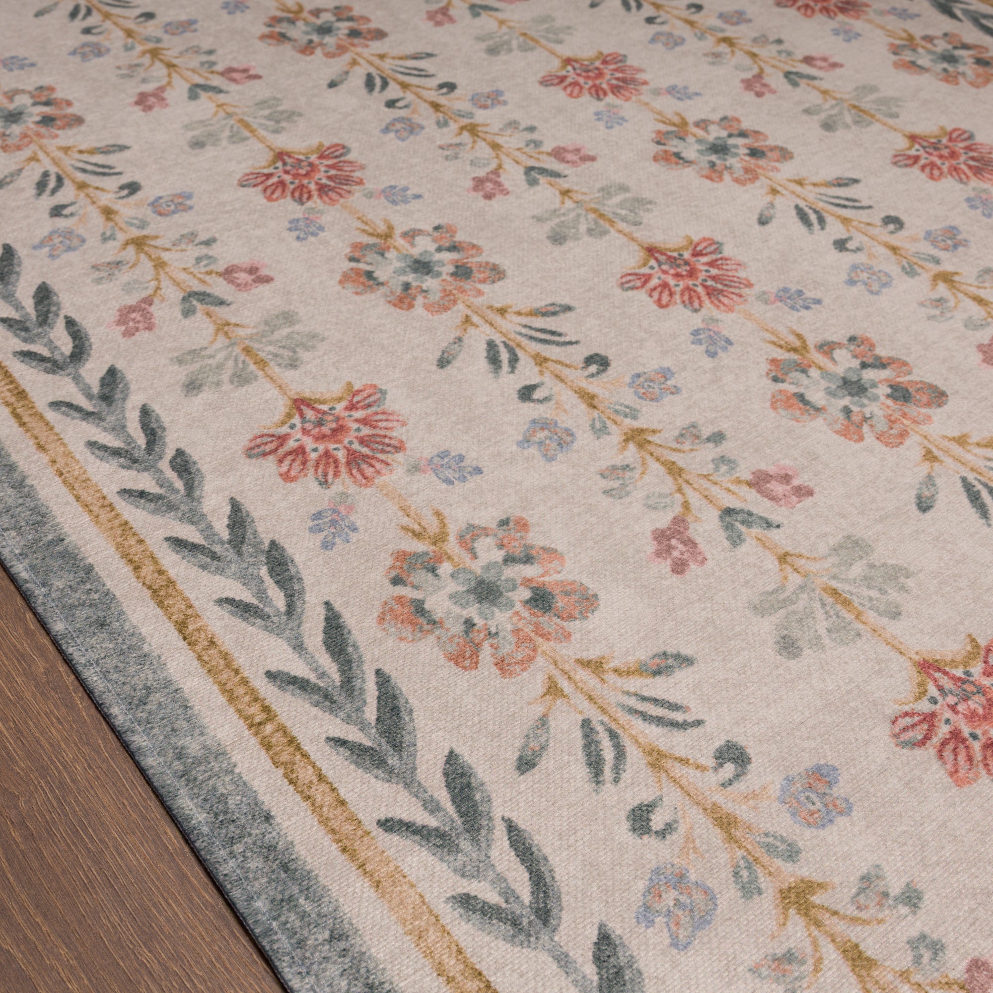 Aimee Vintage Botanical Rug