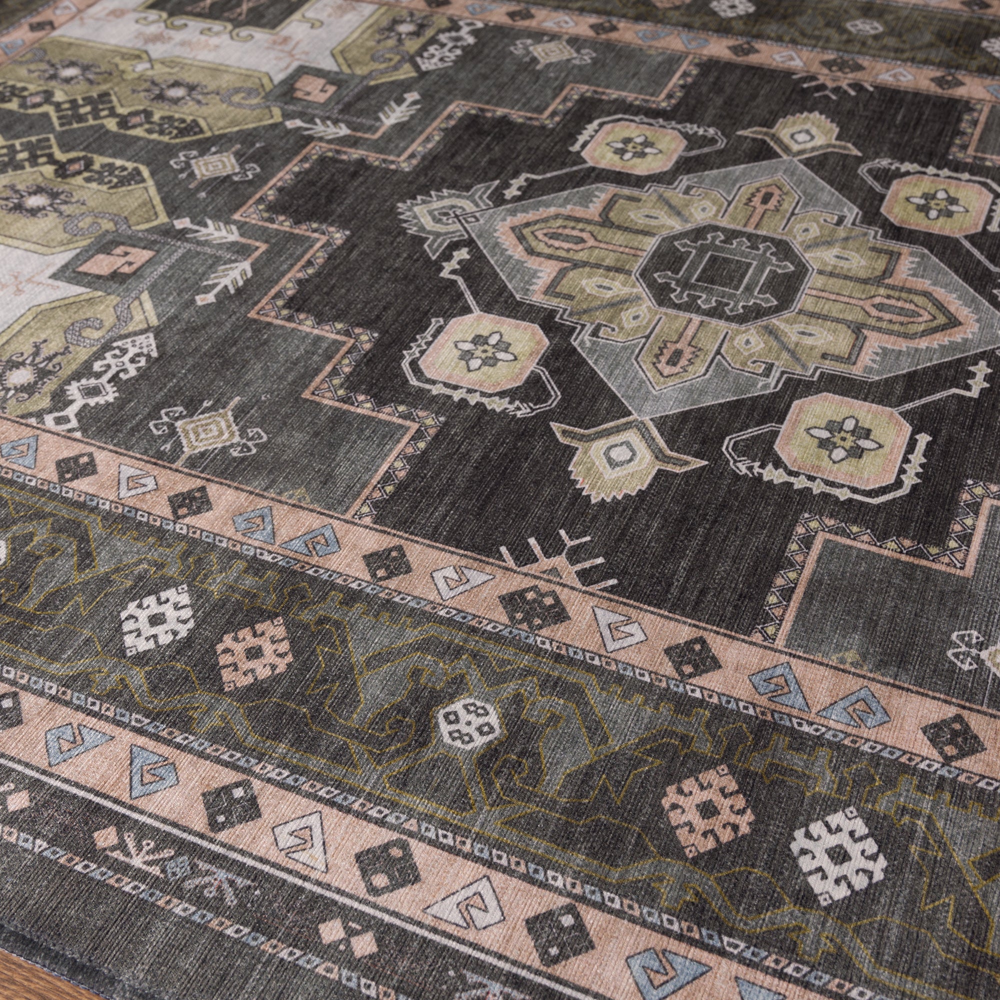 Milo Traditional Medallion Rug