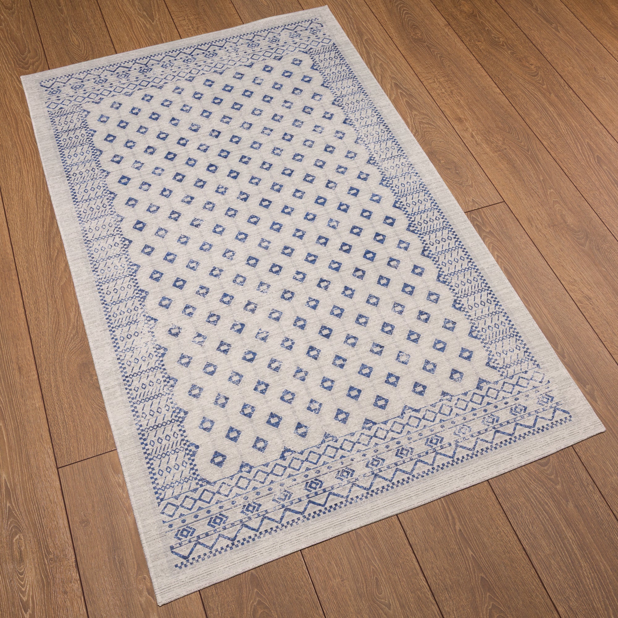 Fara Ornamental Elegance Rug