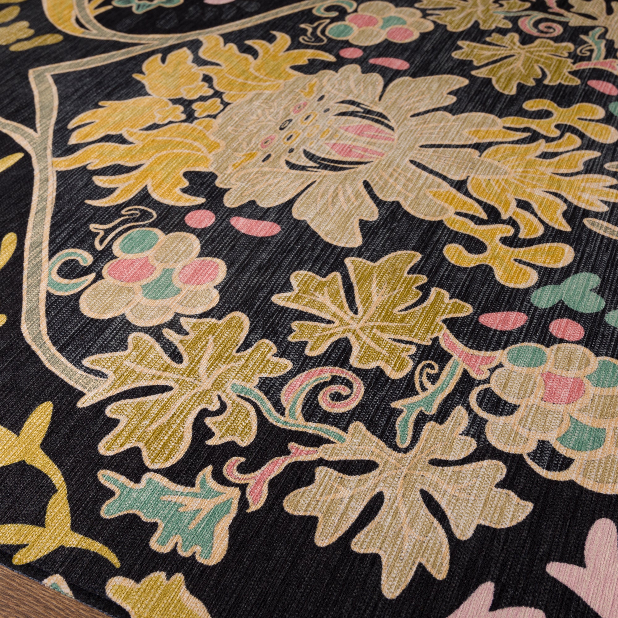 Ivy Floral Ornamental Design Rug