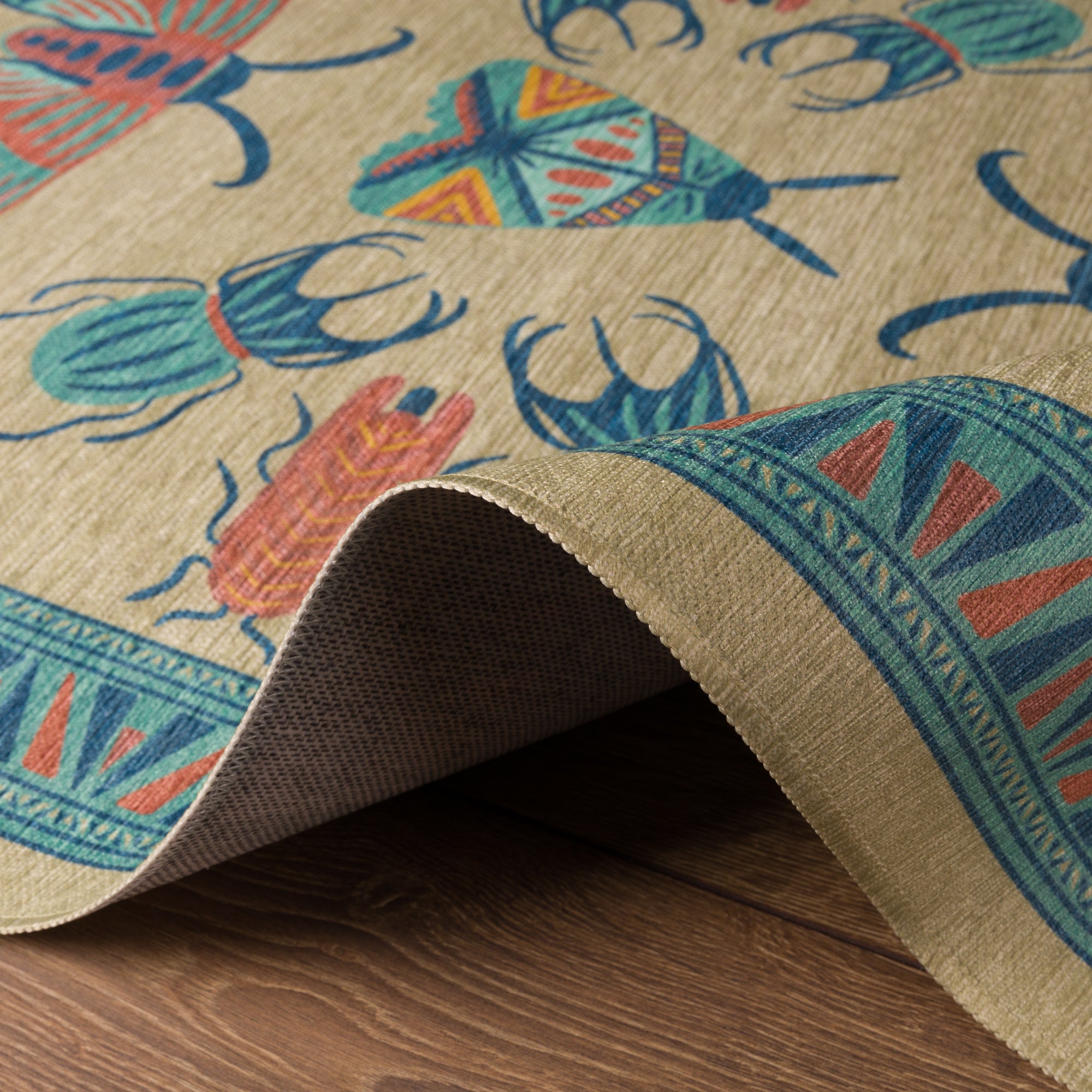 Thalia Eklektiškas Vabzdžių Motyvo Kilimas