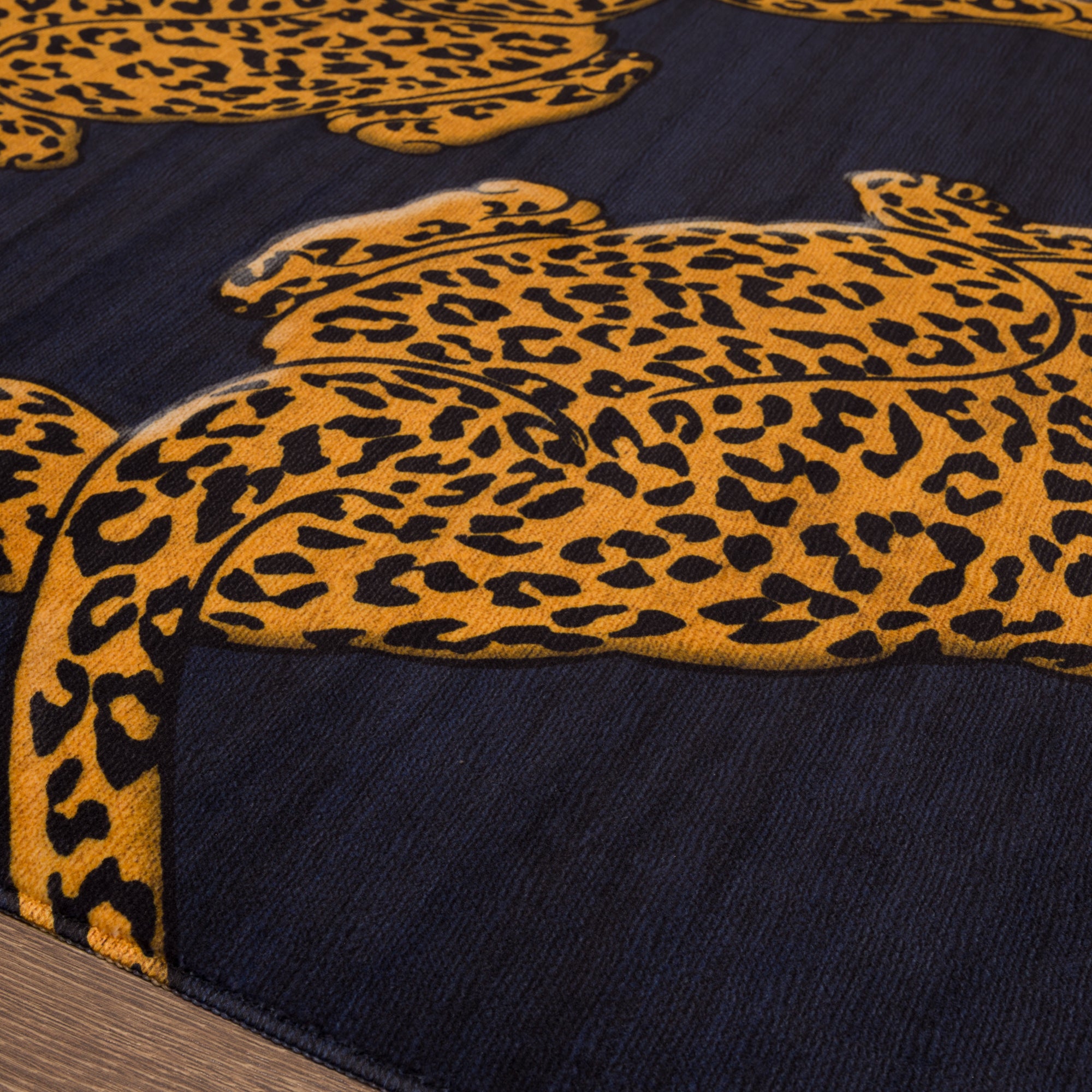 Cyrus Bold Leopard Print Rug