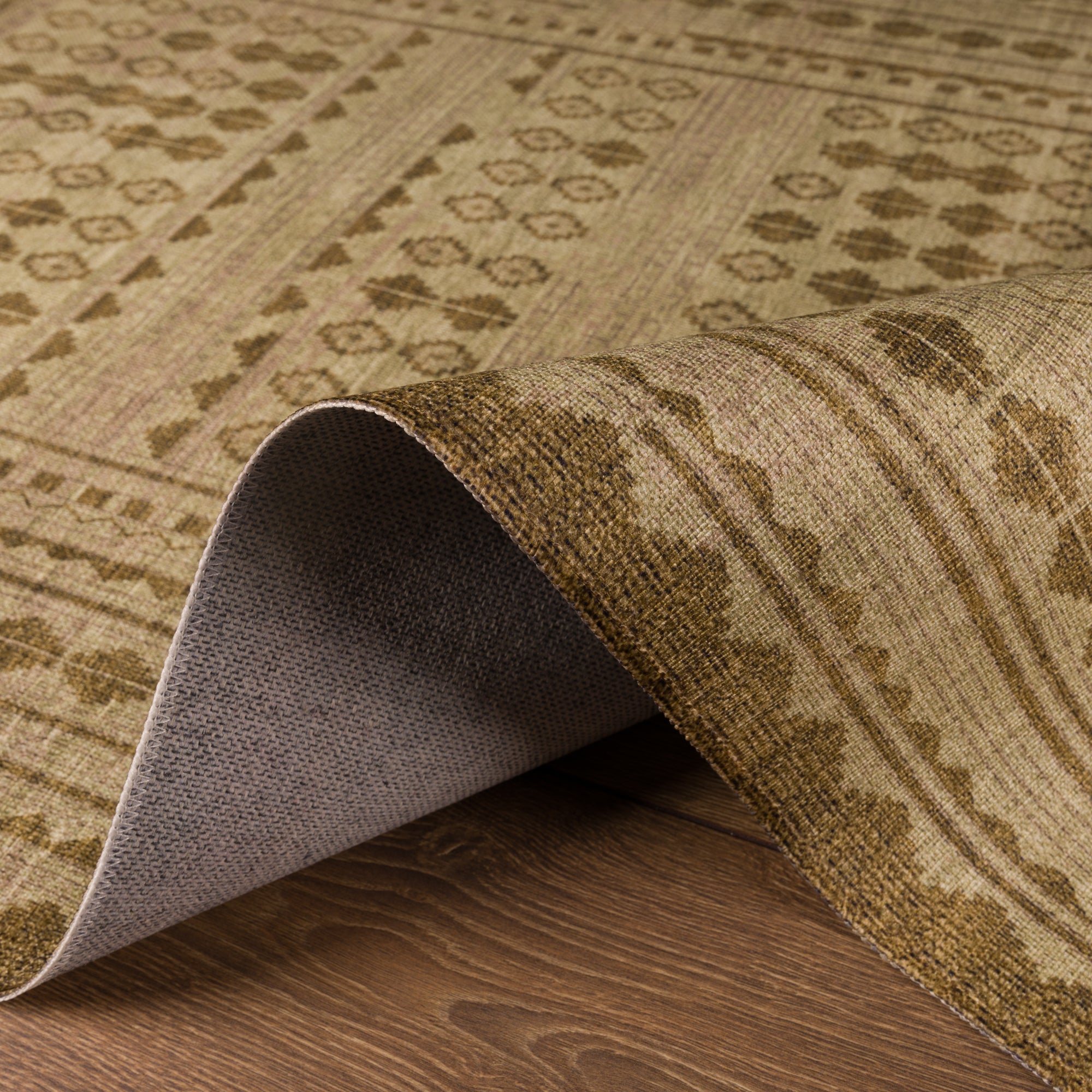 Gaia Реколта модел килим