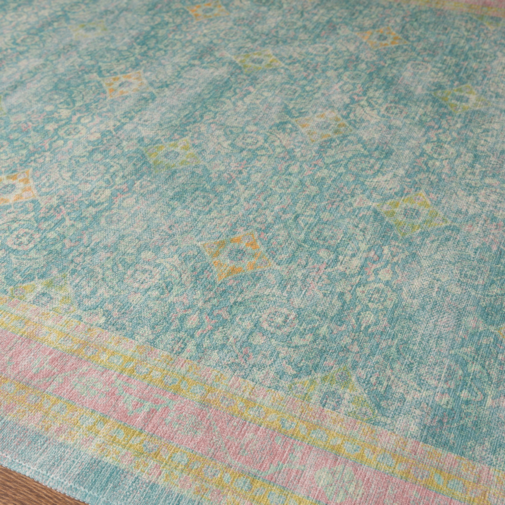 Elise Traditional Medallion Rug