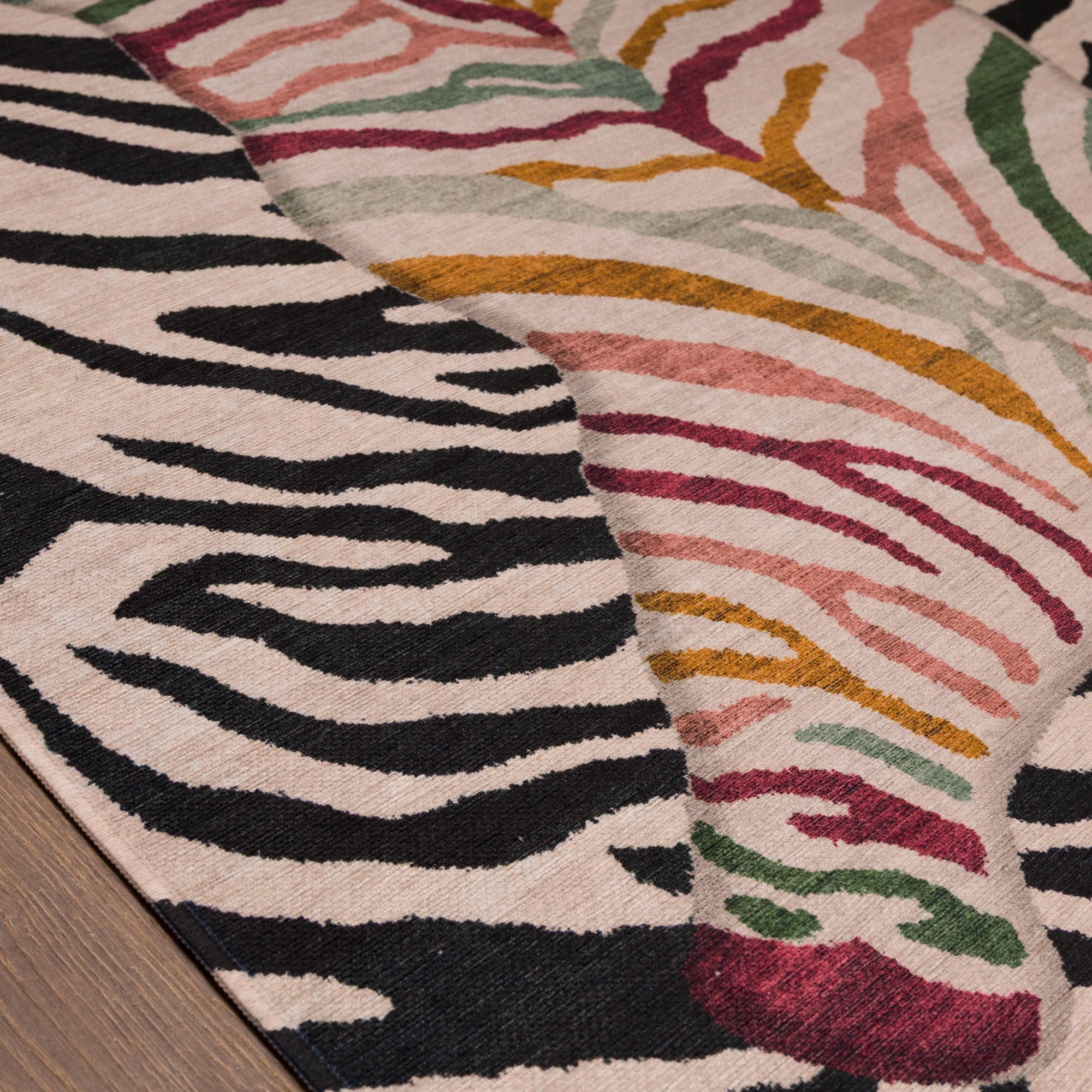 Shaye Dywan Modern Zebra Pattern