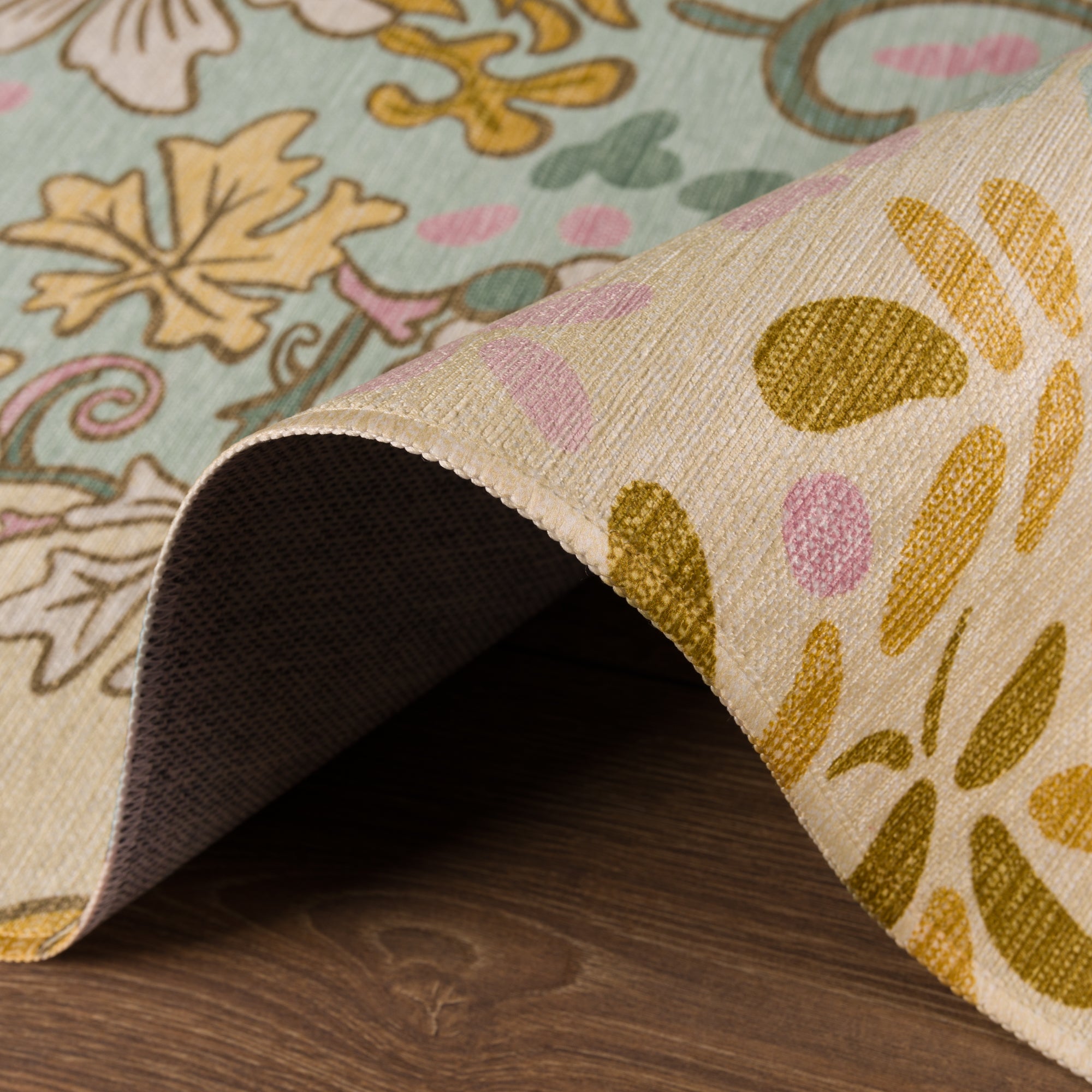 Ivy Floral Ornamental Design Rug