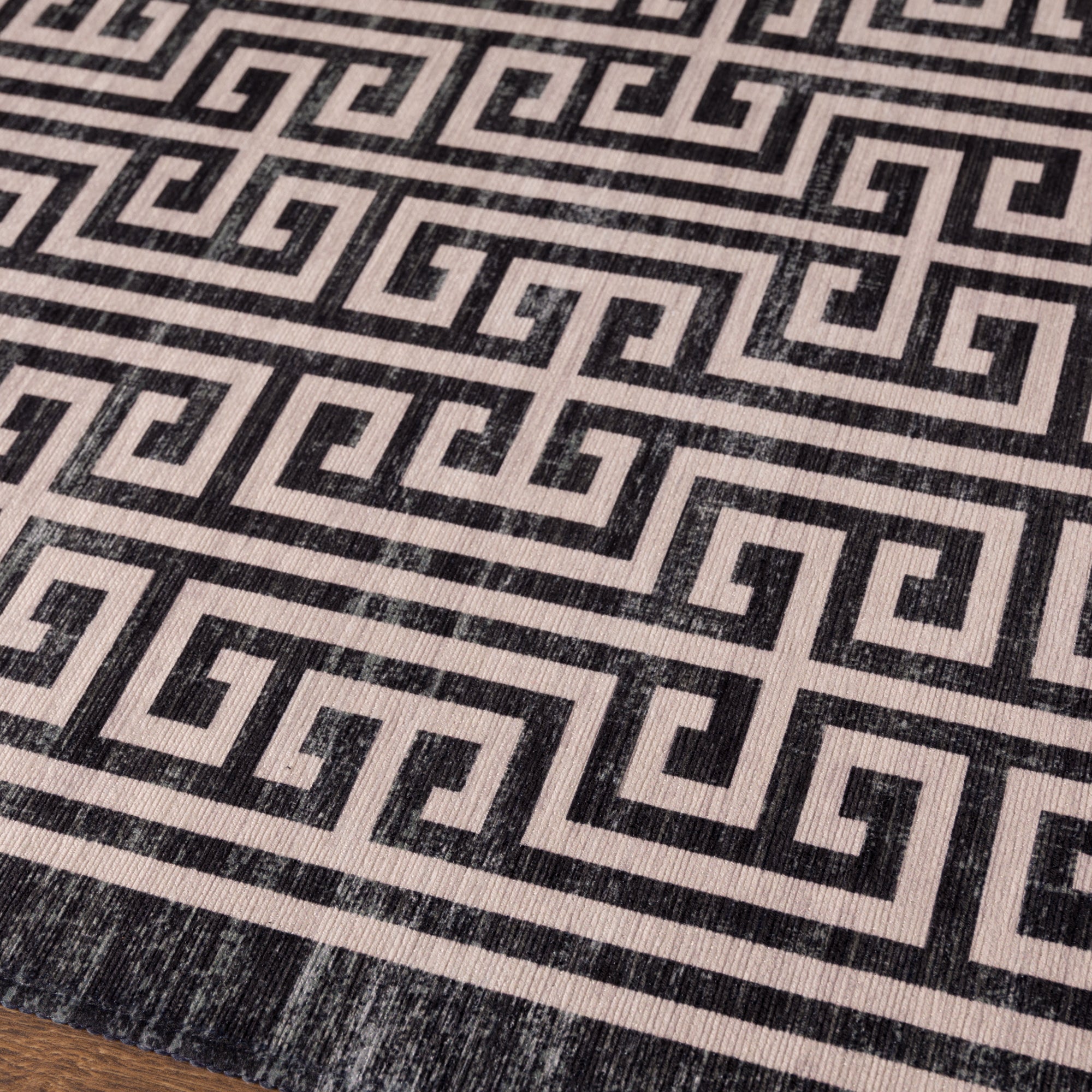 Enzo Modern Greek Key Rug