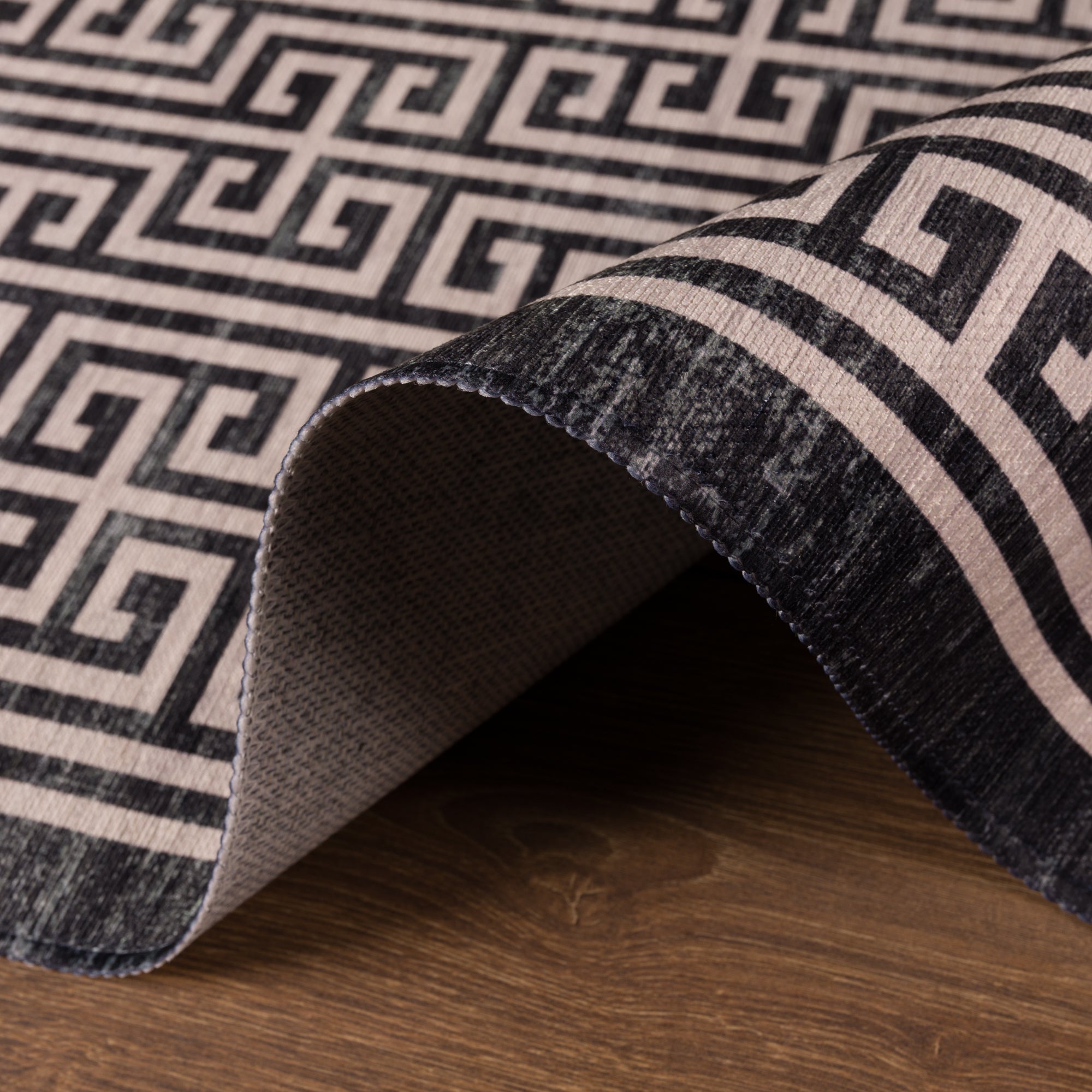 Enzo Modern Greek Key Rug
