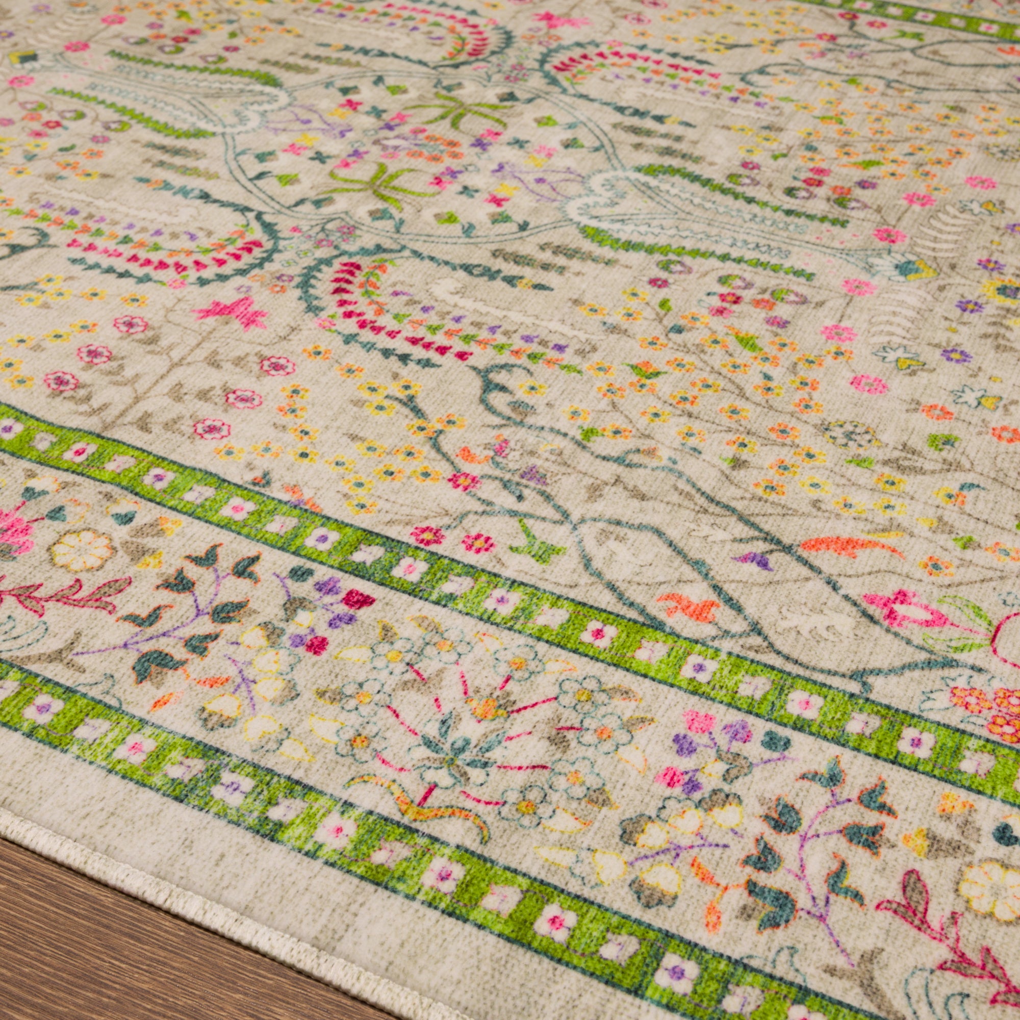 Henrietta Реколта флорален килим