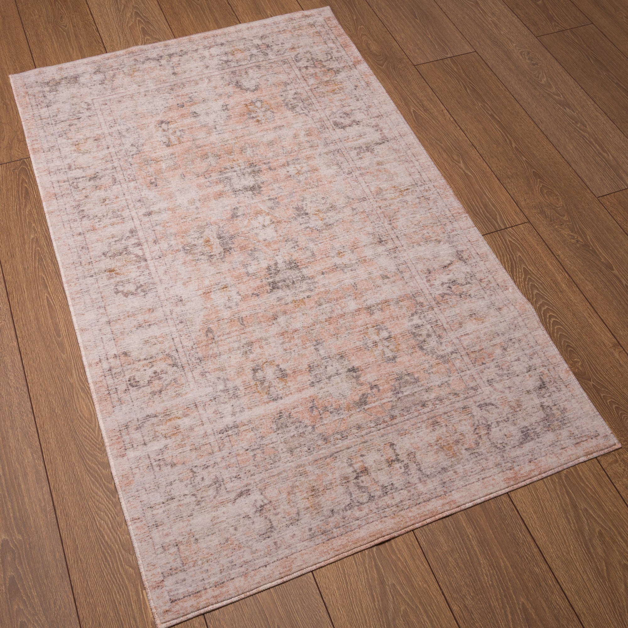 Genevieve Реколта руж килим