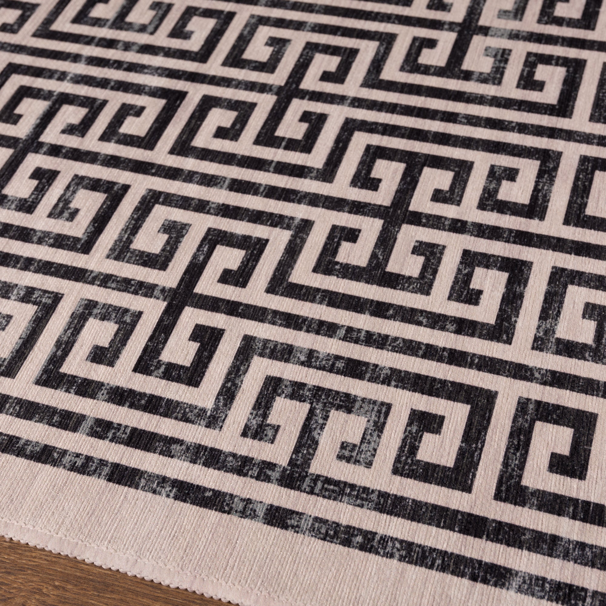 Enzo Modern Greek Key Rug