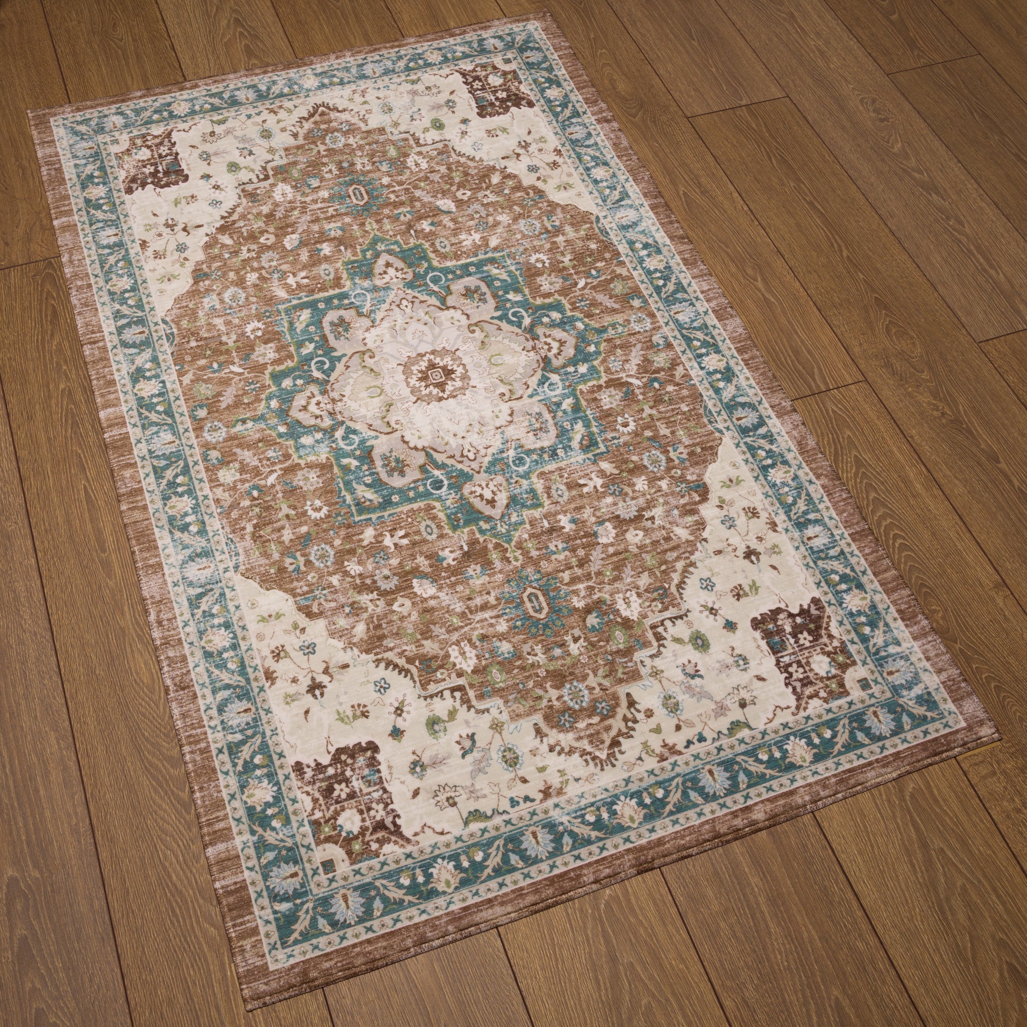 Nessa Персийски килим с медальон