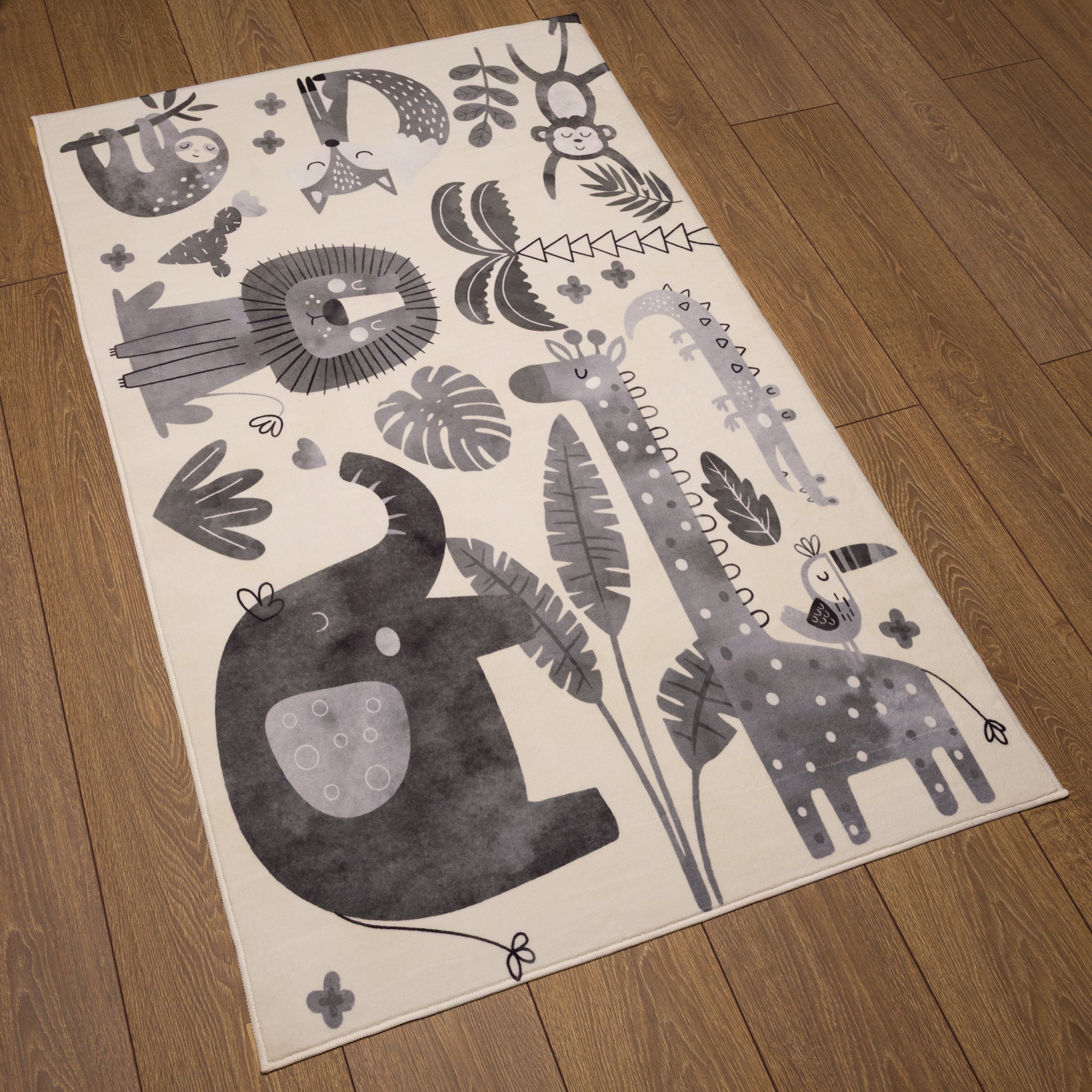 Tom Килимче за приключения в джунглата