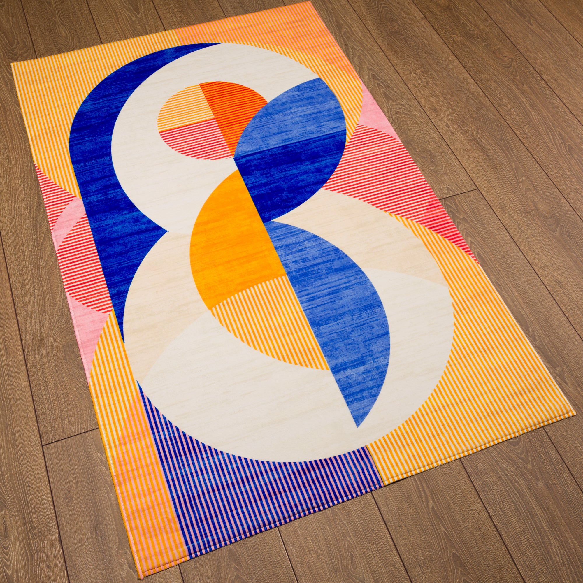 Iver Abstrakter Geometrischer Teppich