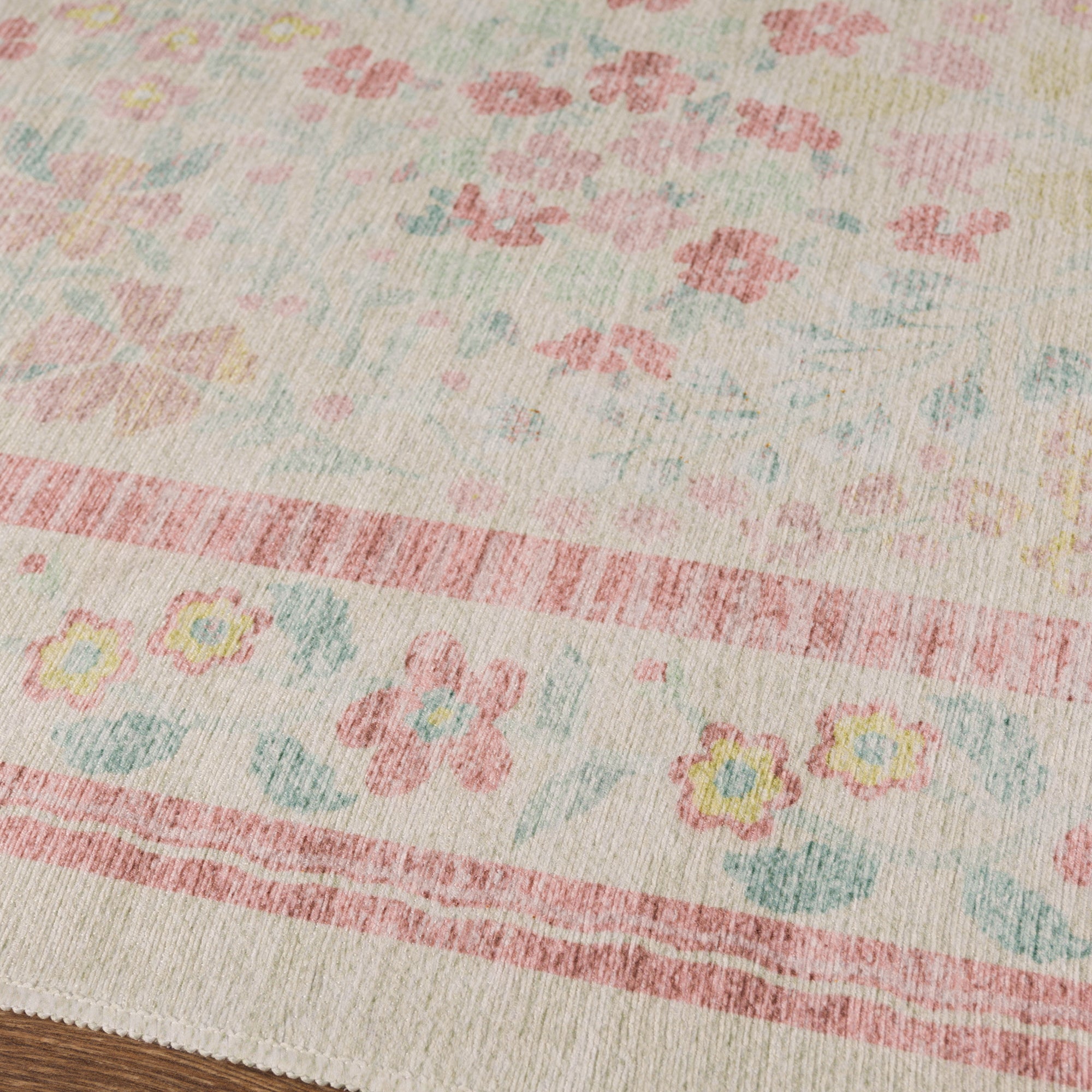 Chloe Elegant Floral Rug