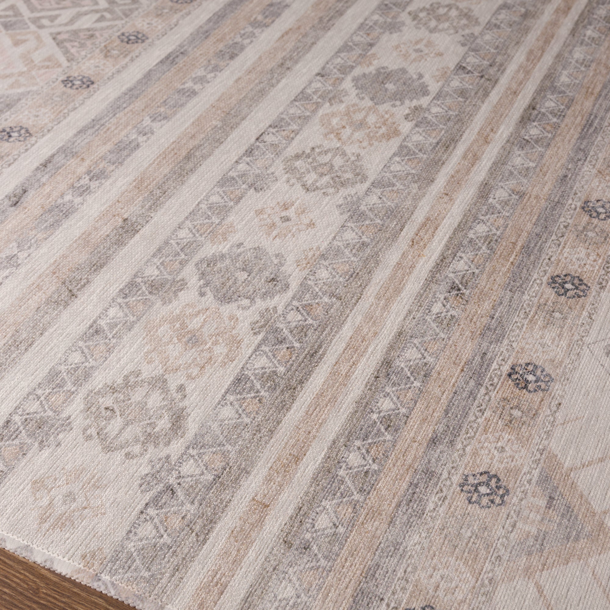 Raya Český Pruhovaný Designový Koberec