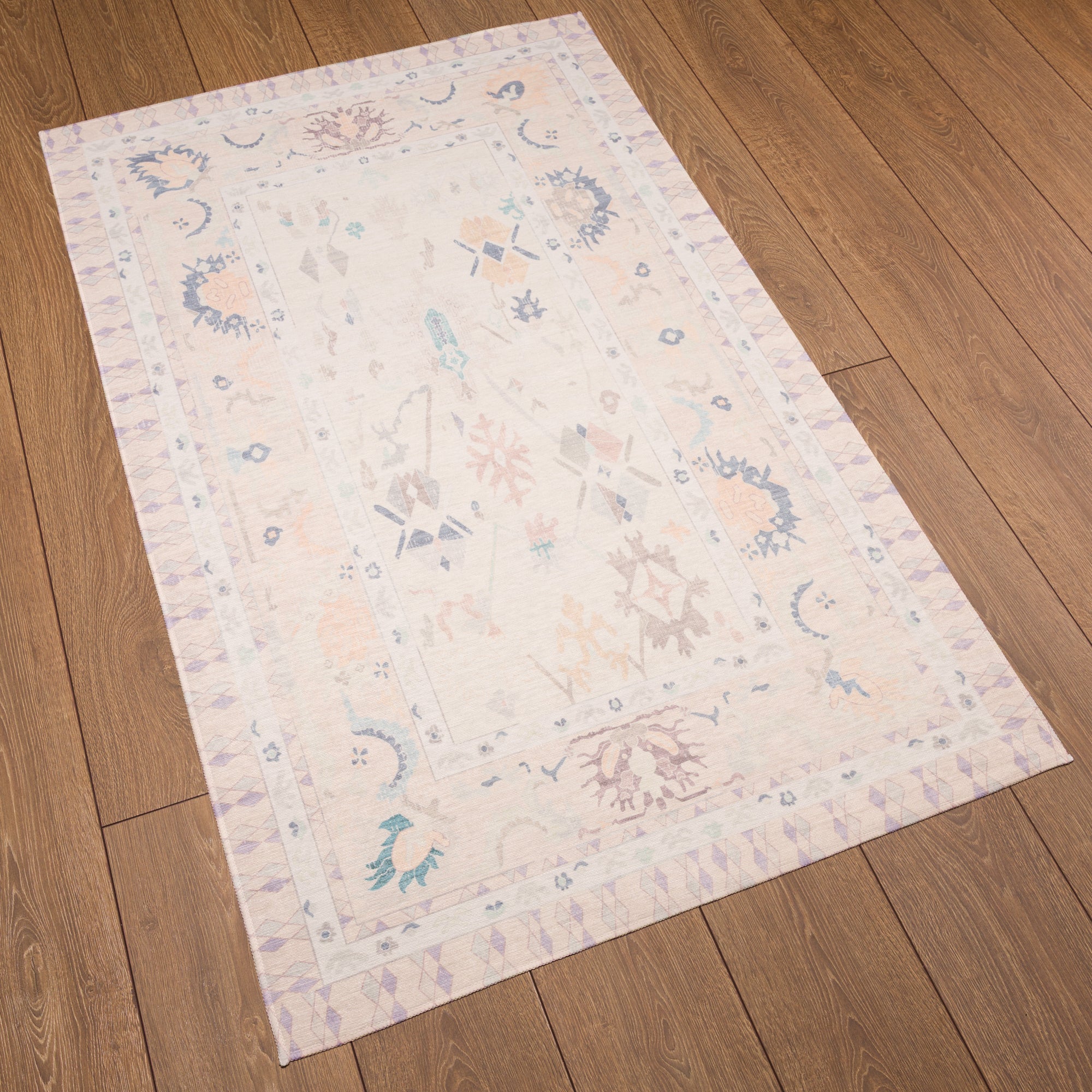 Килим Damaris с персийски мотиви