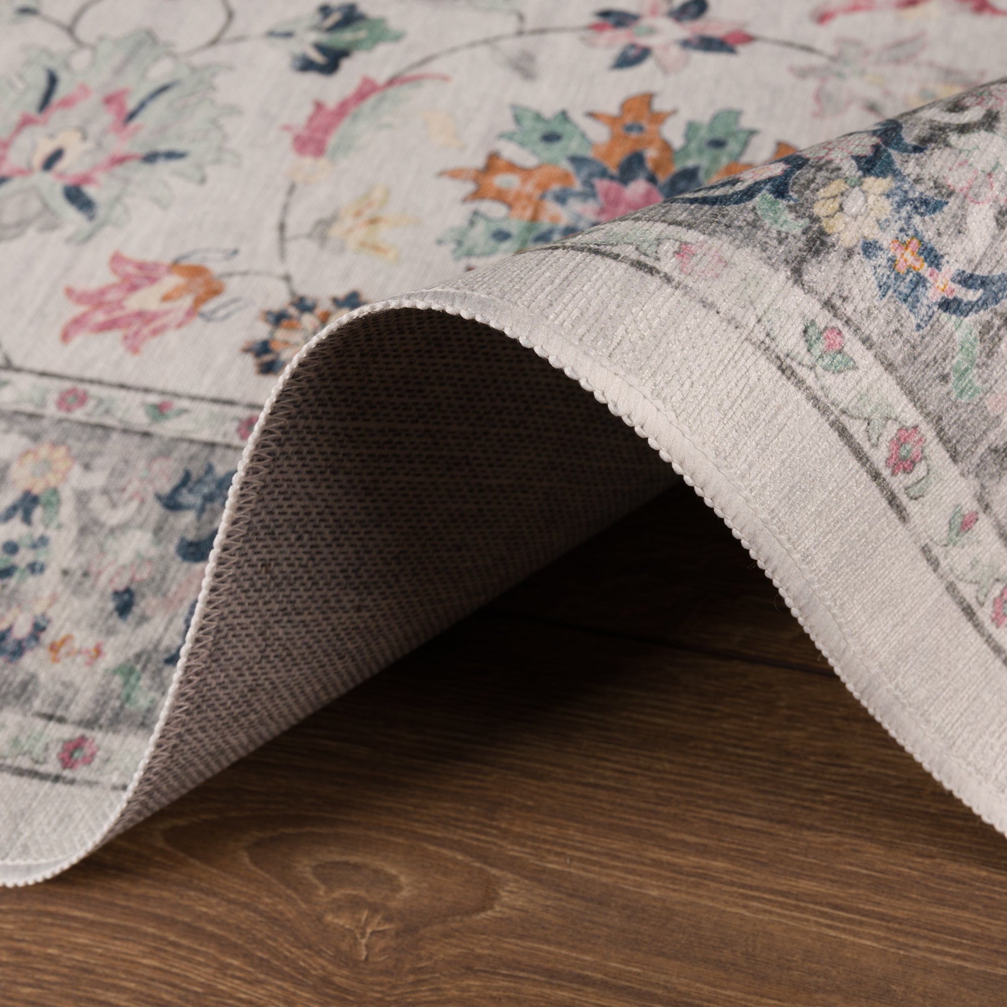 Scarlett Реколта флорални килим