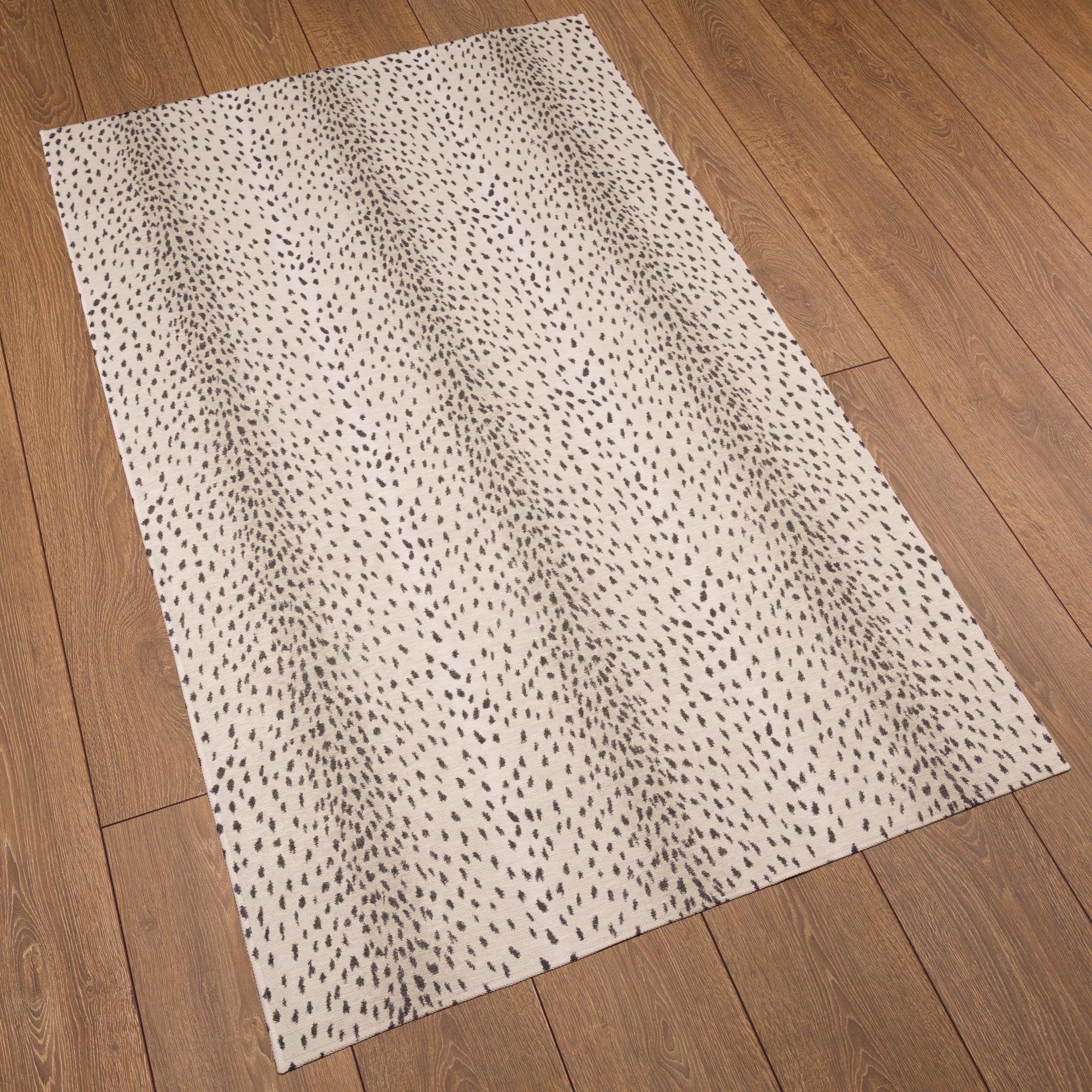 Zara Spotted Pattern Rug