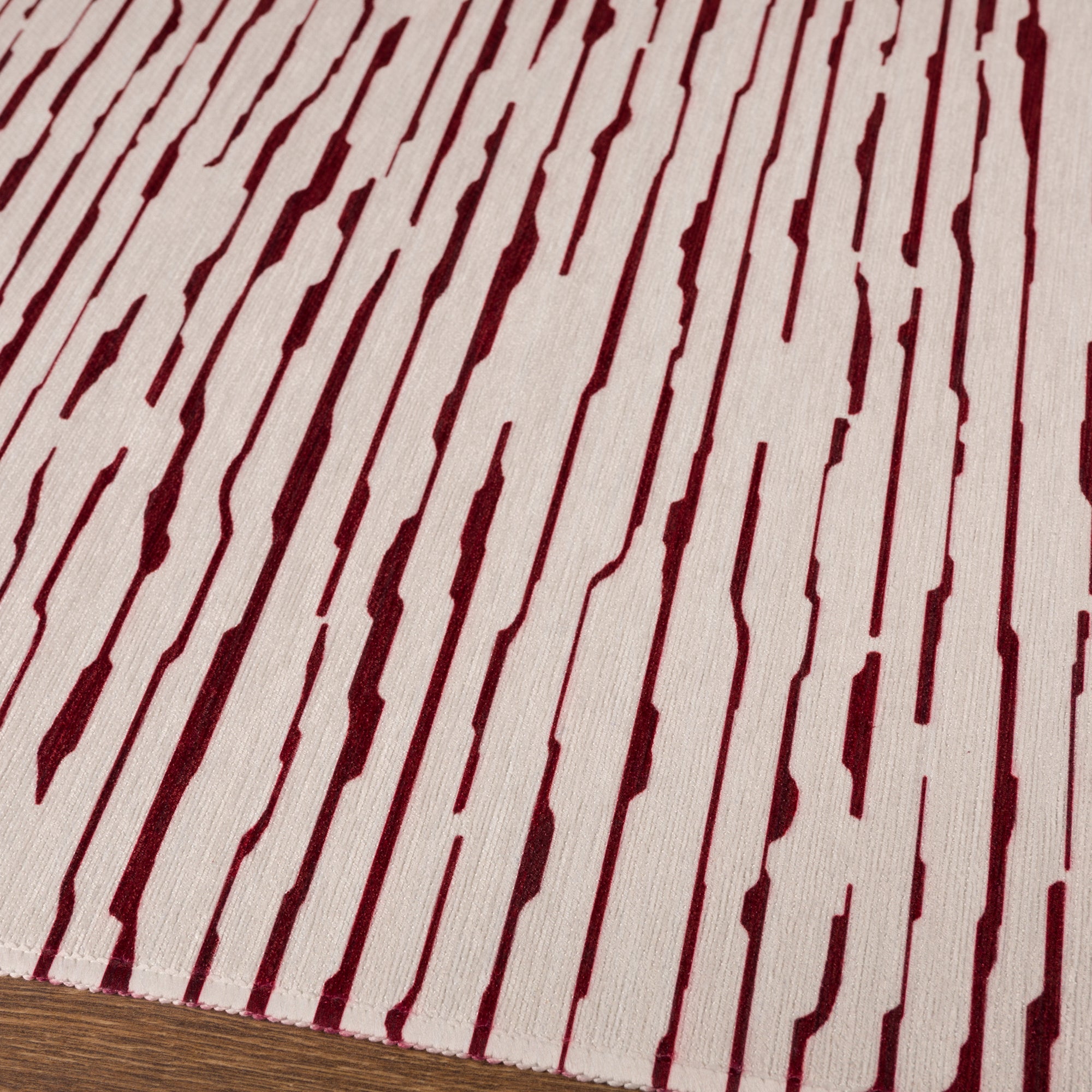 Zain Horizontal Abstract Rug