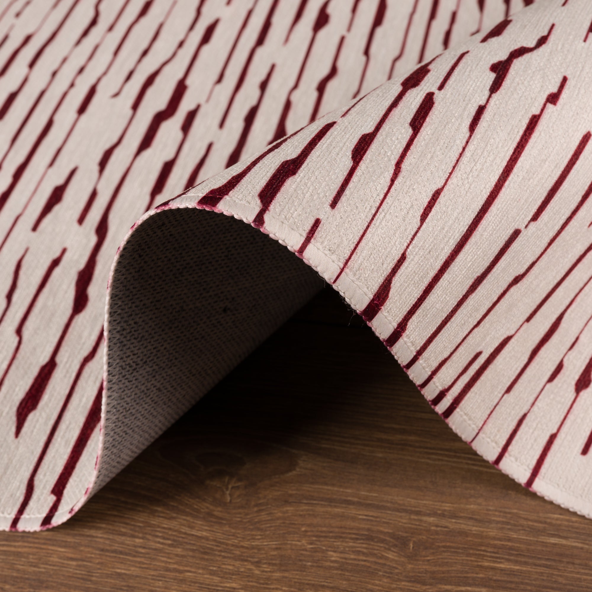 Zain Horizontal Abstract Rug