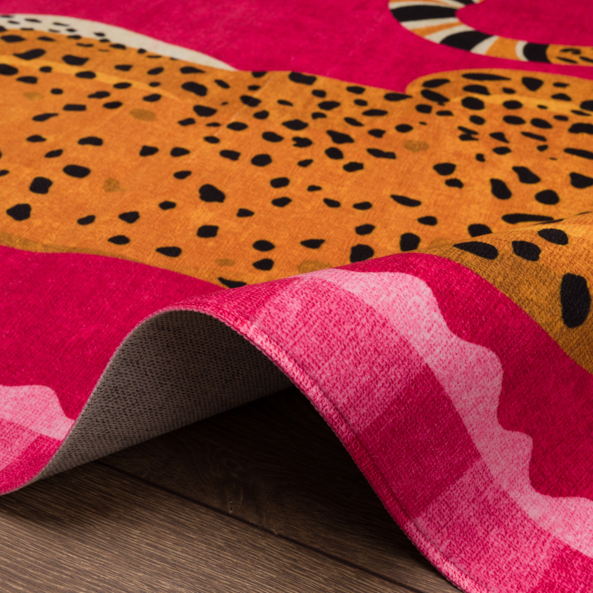 Piper Djärvt Cheetah-tryck