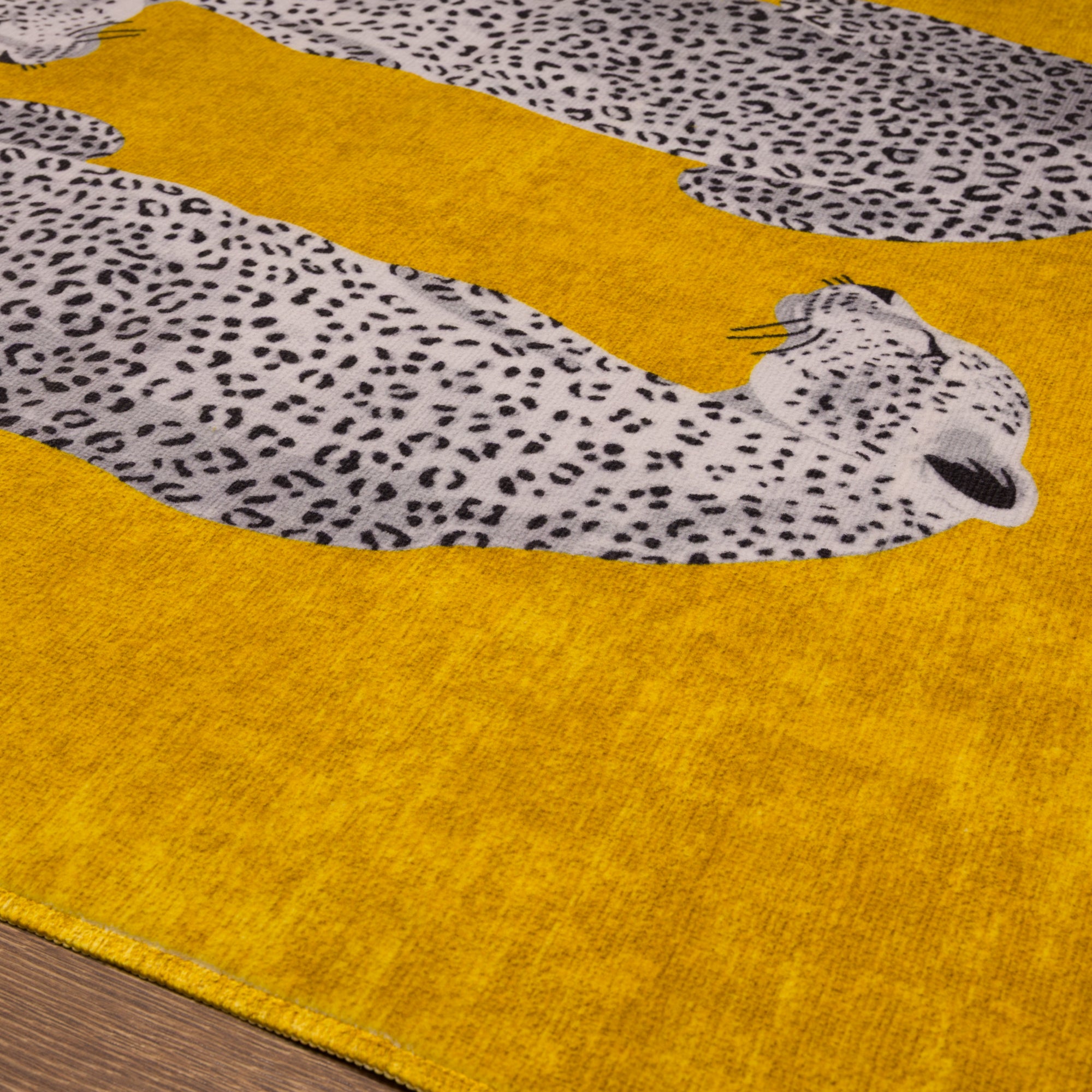 Sandy Alfombra con estampado de leopardo