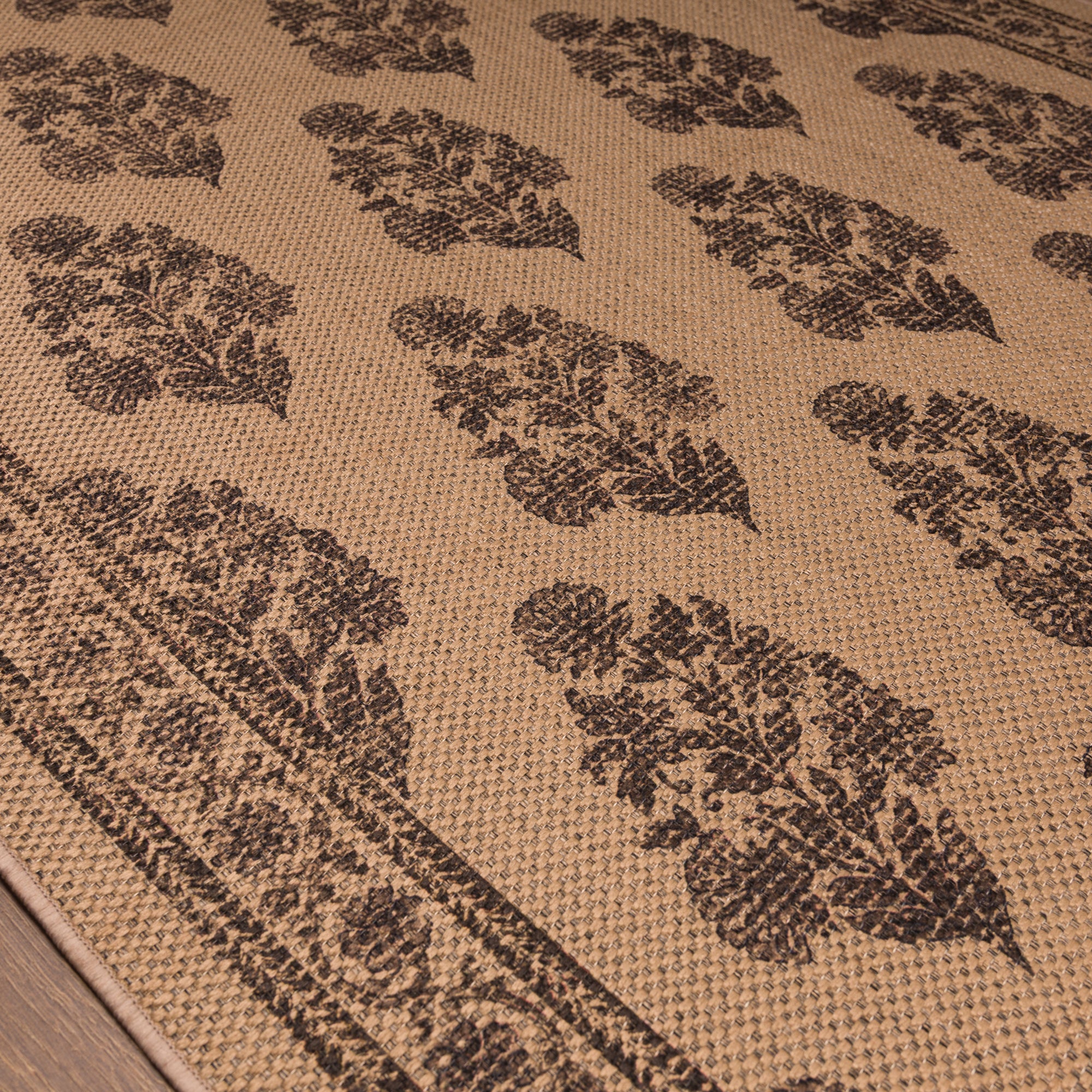 Sadie Floral Border Outdoor Rug – Brown