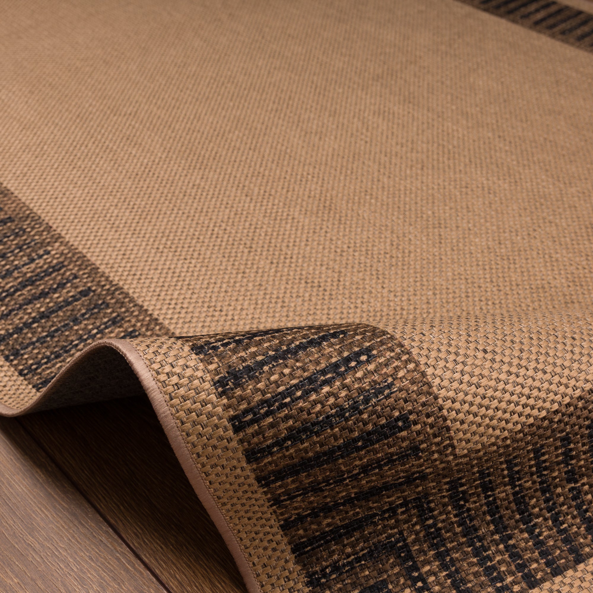 Roman Striped Border Outdoor Rug – Brown