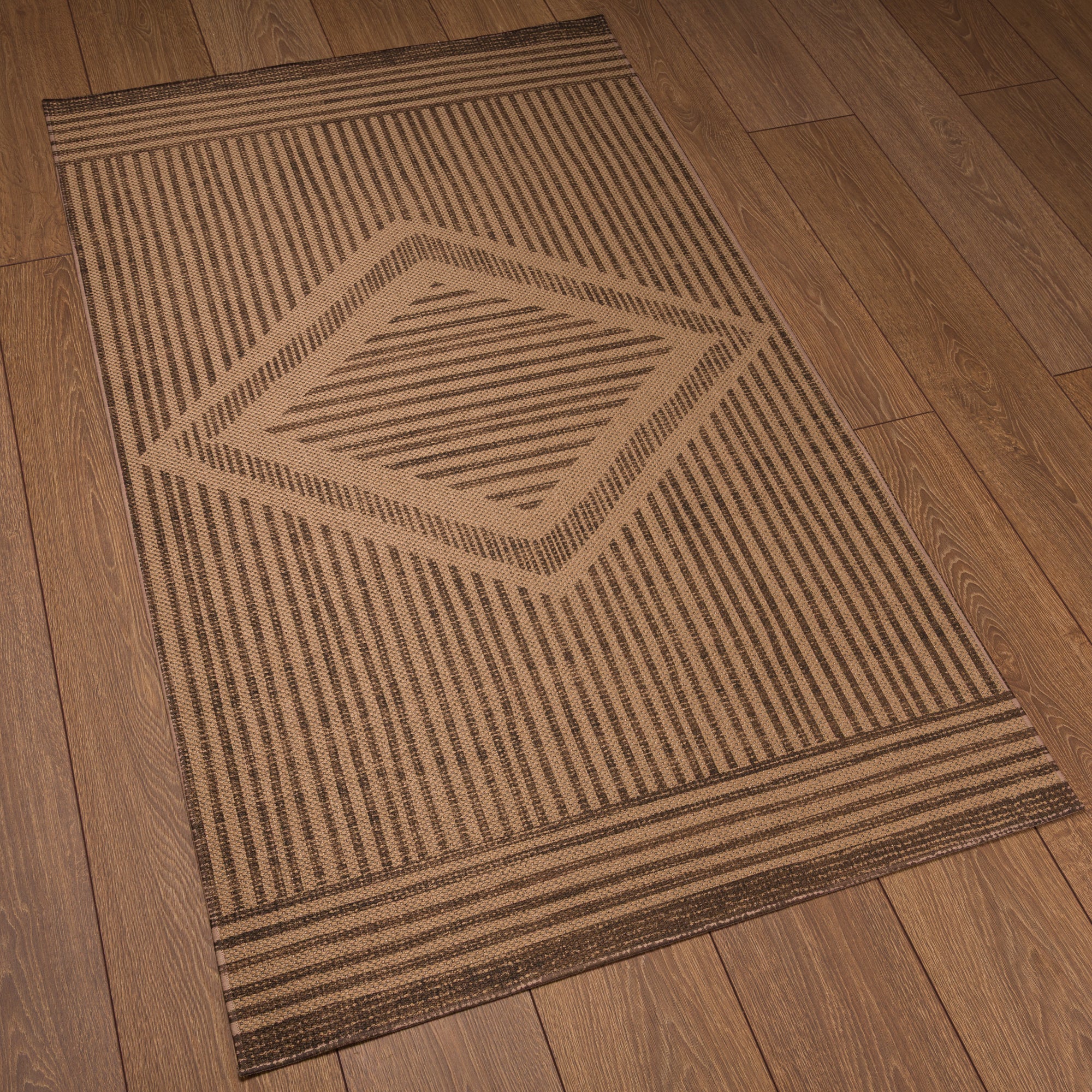 Miles Geometric Diamond Outdoor Rug – Brown