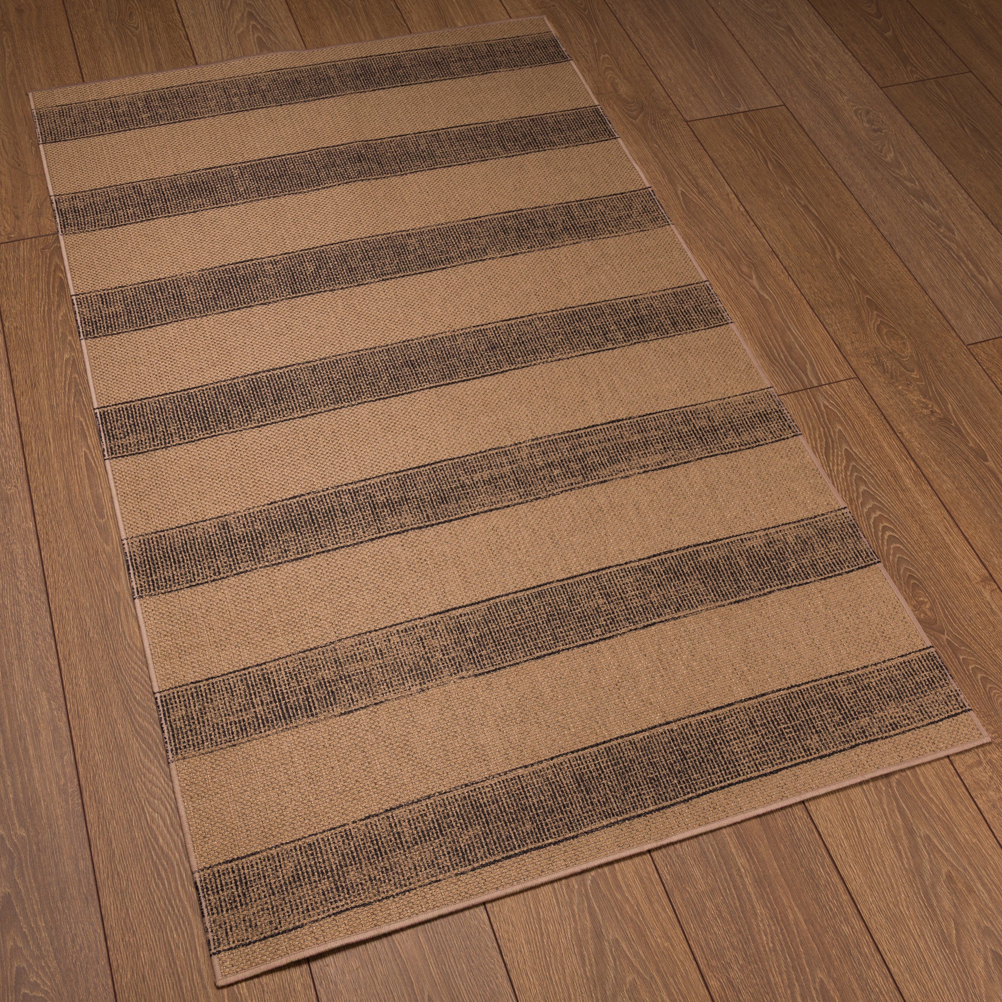 Annie Textured Stripe Outdoor Rug – Black