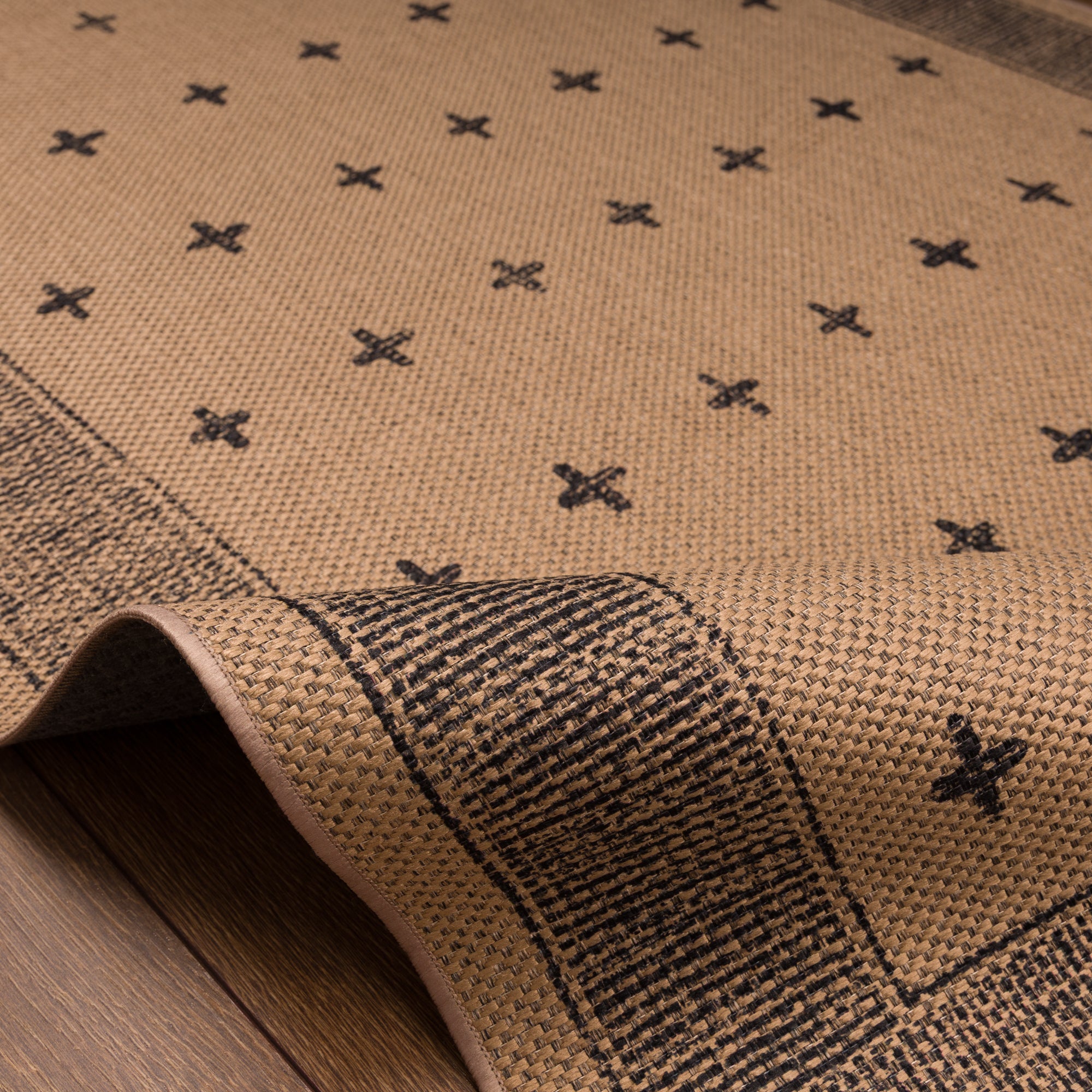 Gia Geometric Plus Outdoor Rug – Black