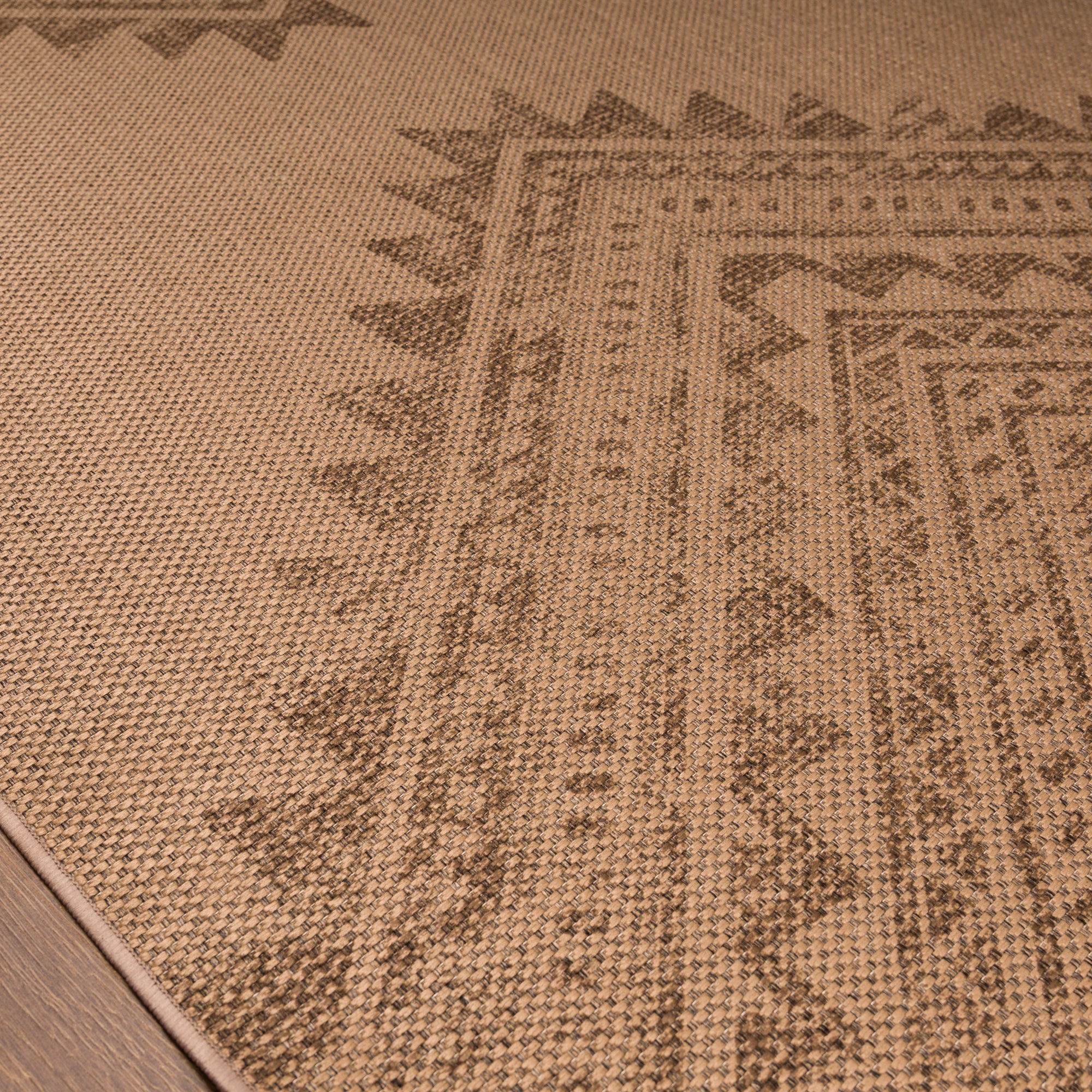 Laila Tribal Geometric Outdoor Rug – Brown